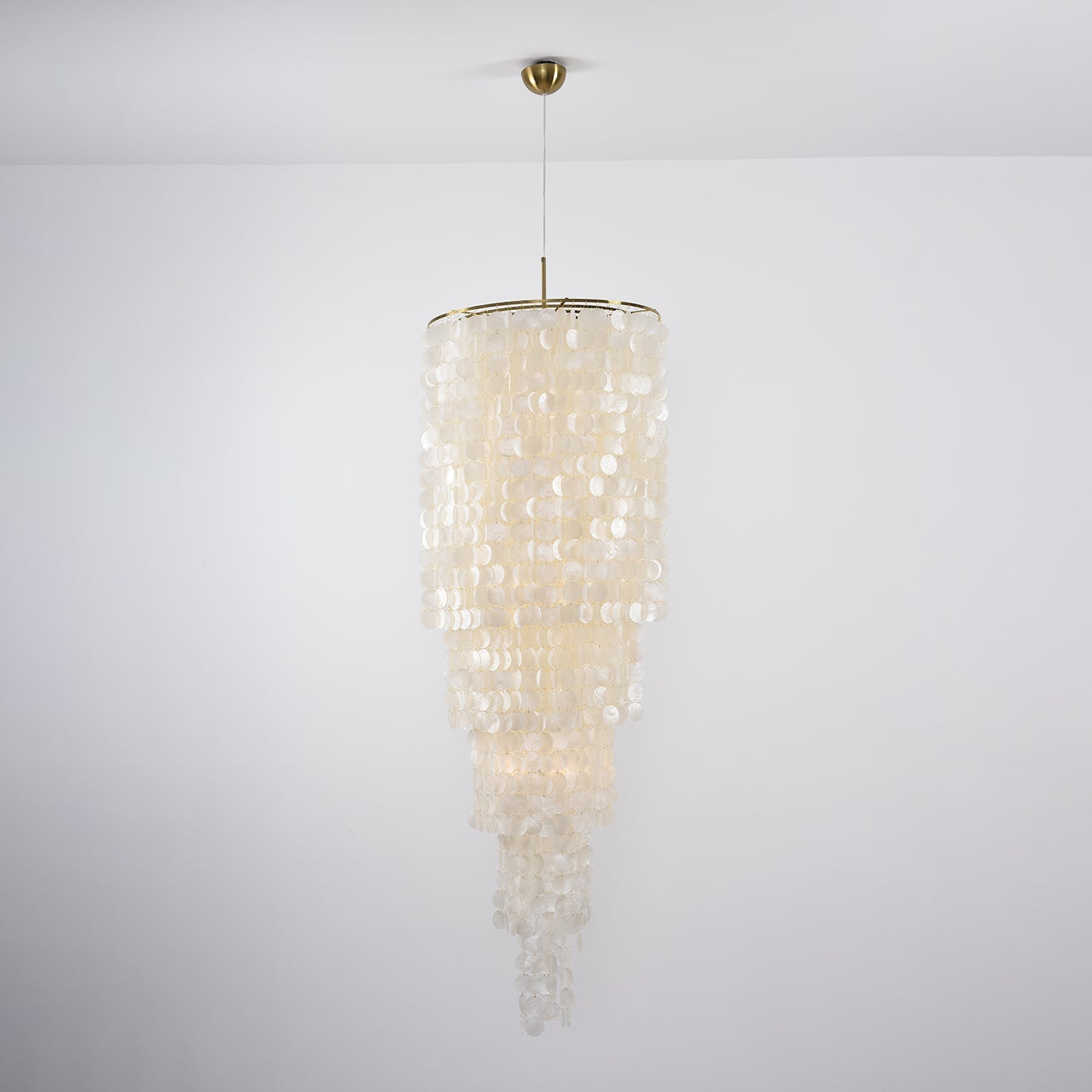 Eloryra Cascading Glass Chandelier - Blowlighting