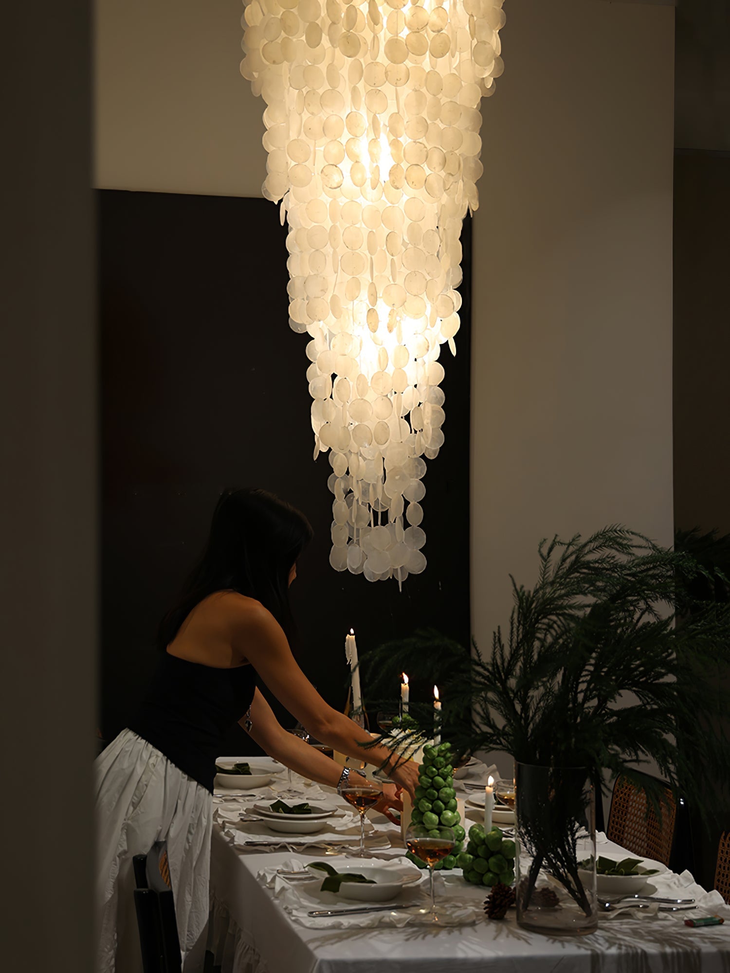 Eloryra Cascading Glass Chandelier - Blowlighting