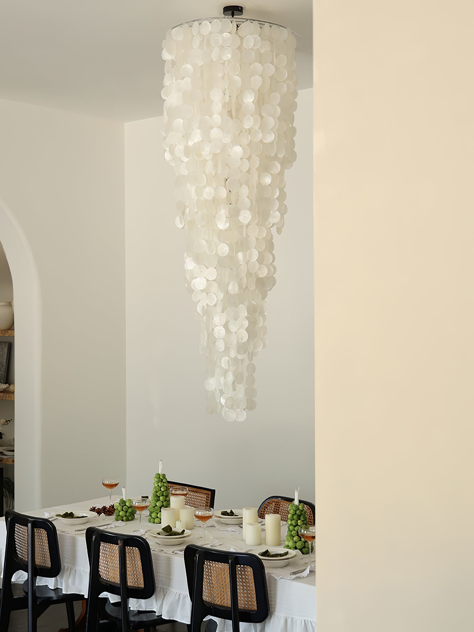 Eloryra Cascading Glass Chandelier - Blowlighting