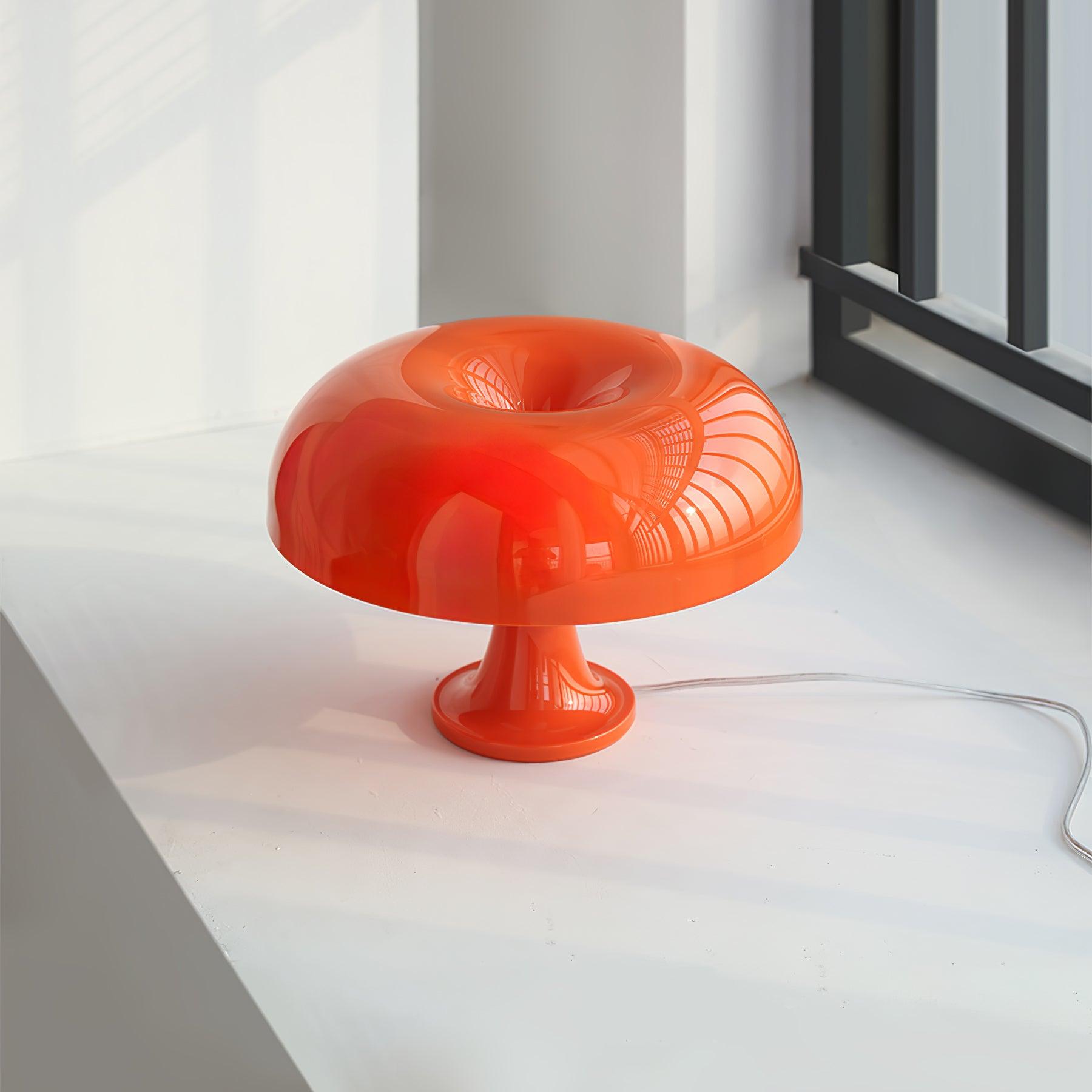 Mushroom Playful Table Lamp - Blowlighting