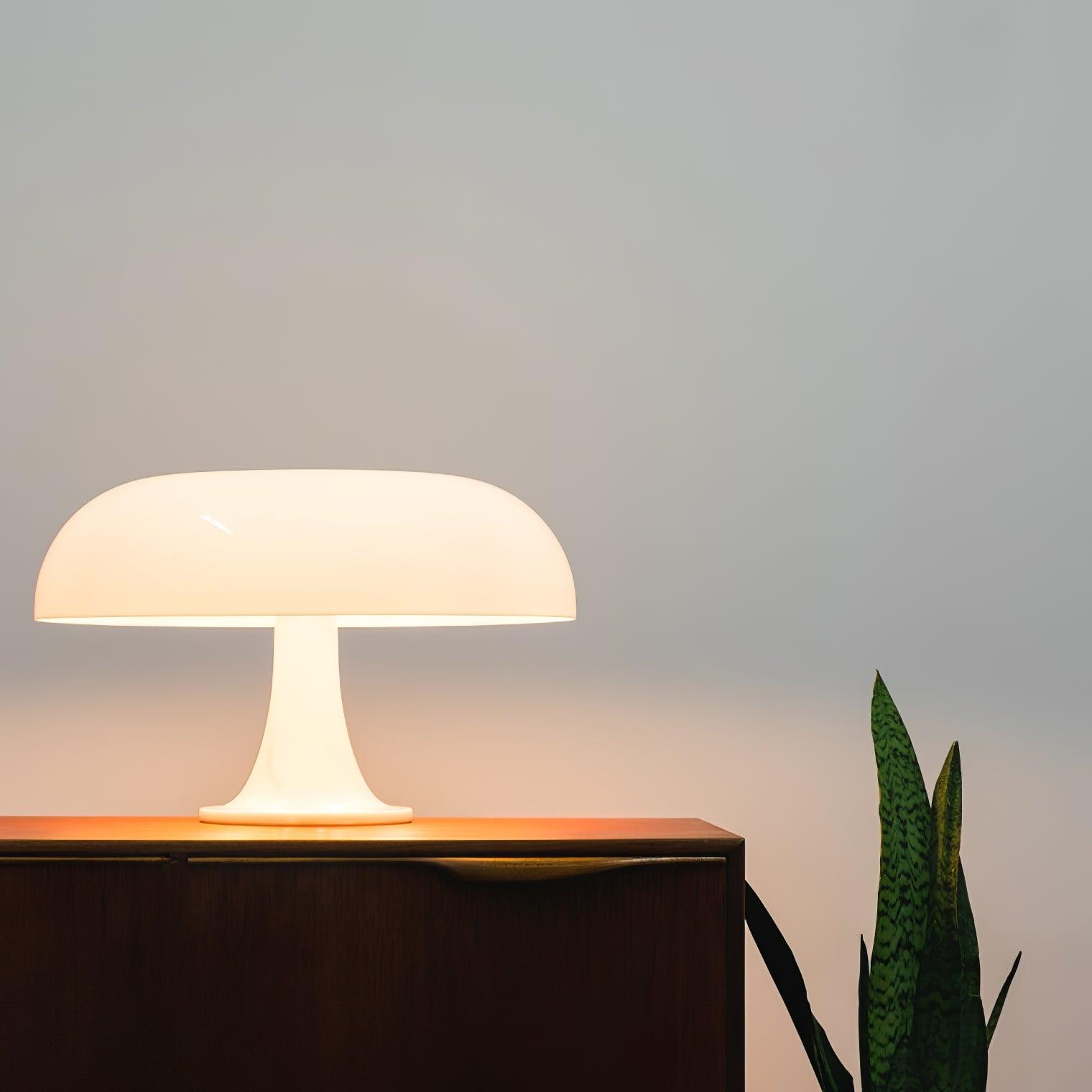 Mushroom Playful Table Lamp - Blowlighting