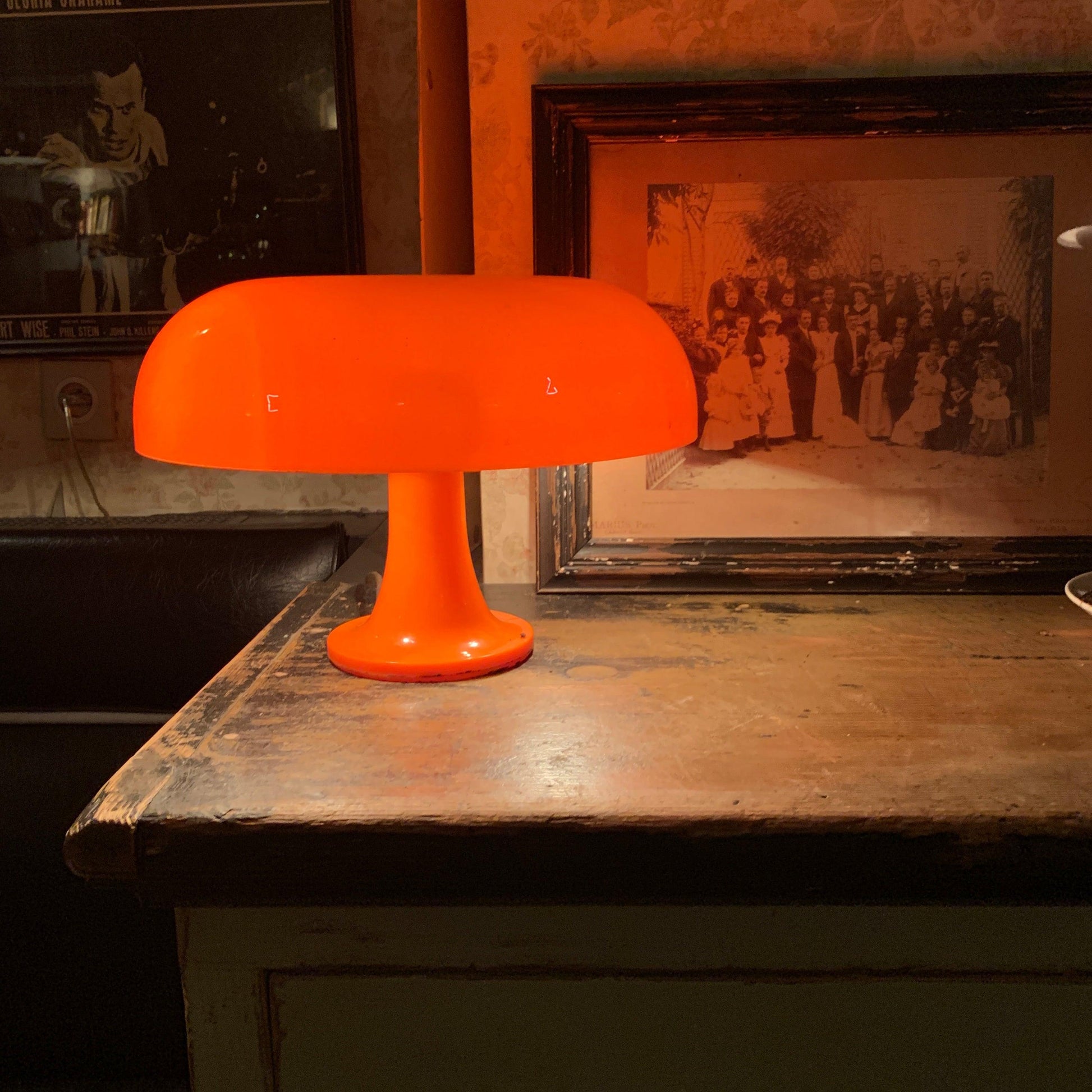 Mushroom Playful Table Lamp - Blowlighting