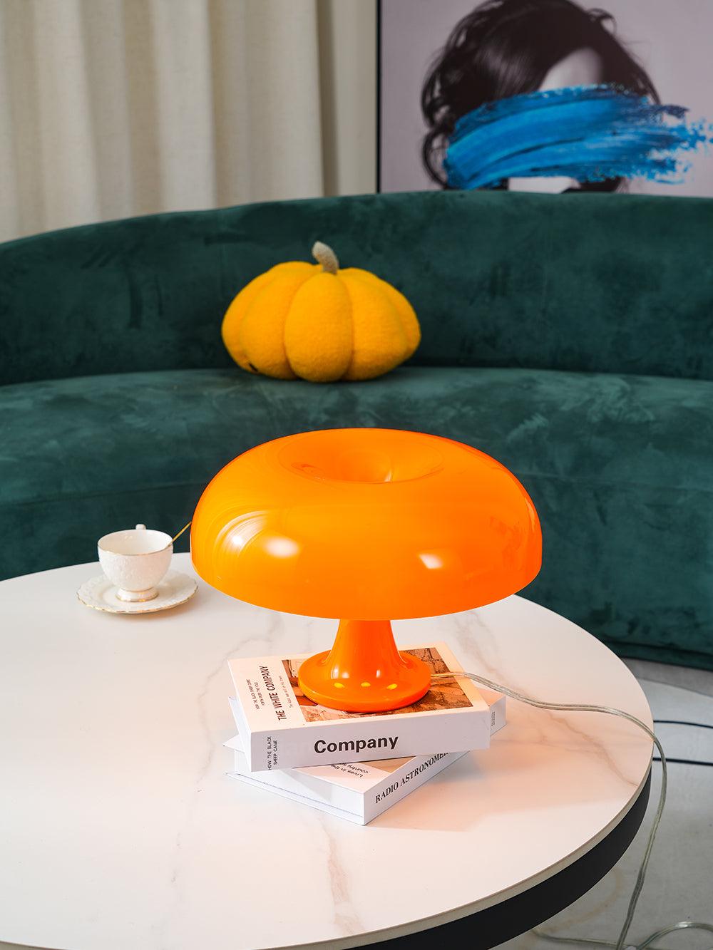 Mushroom Playful Table Lamp - Blowlighting