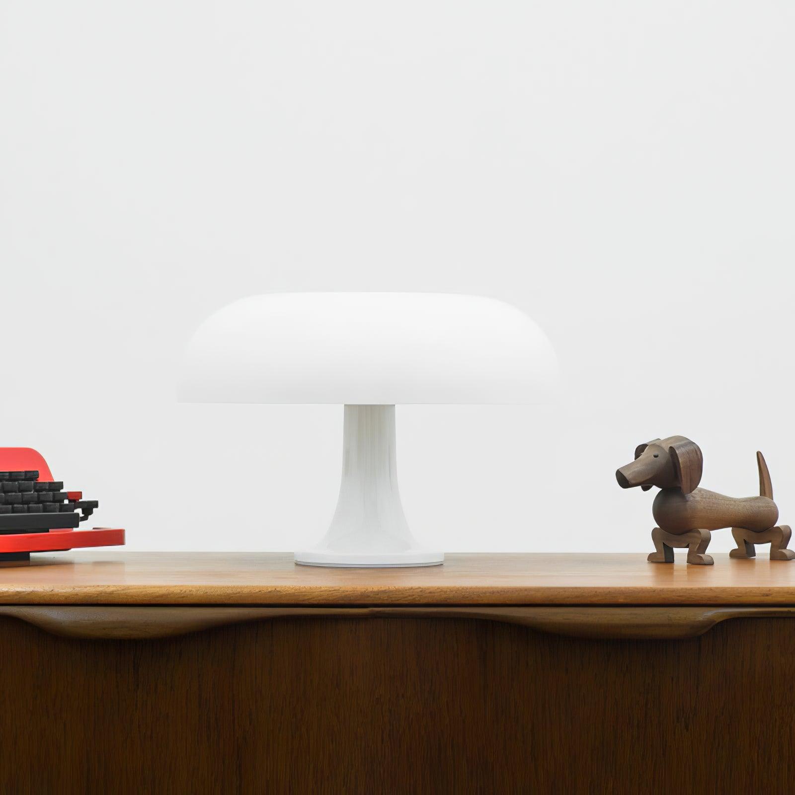 Mushroom Playful Table Lamp - Blowlighting