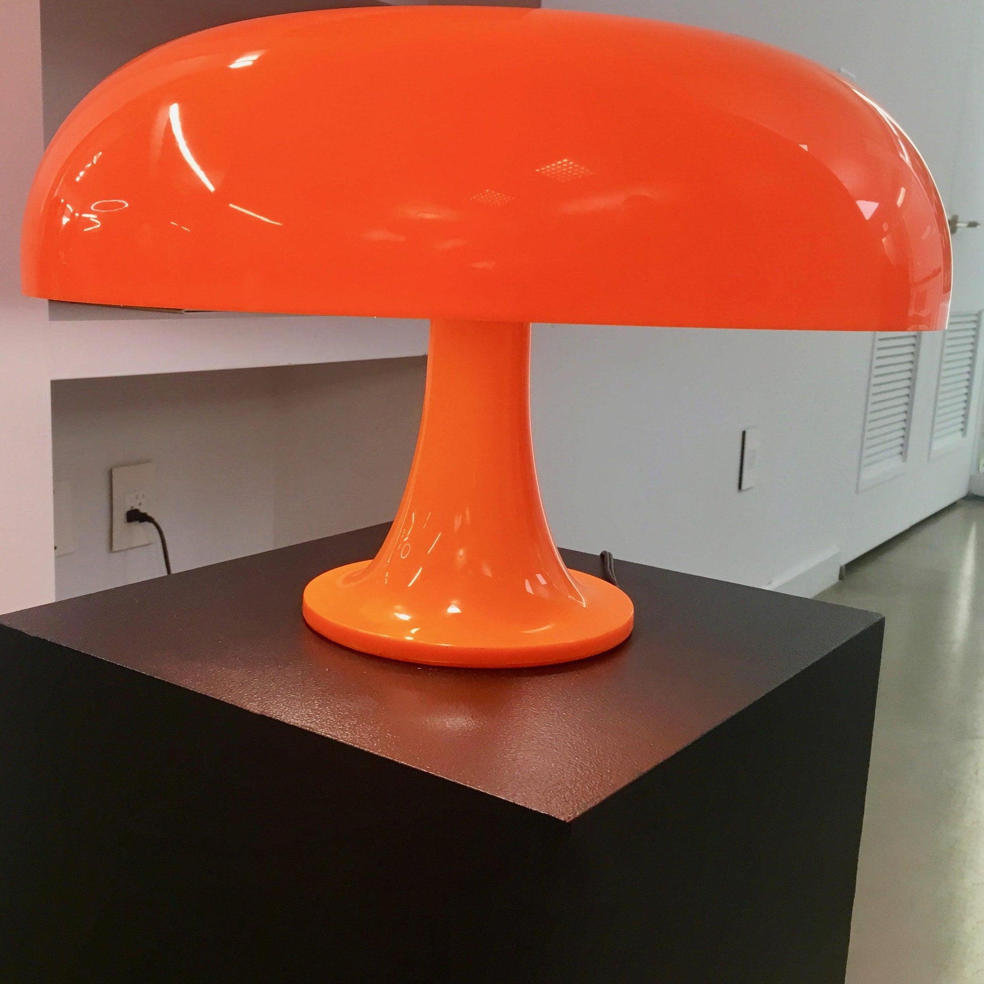Mushroom Playful Table Lamp - Blowlighting
