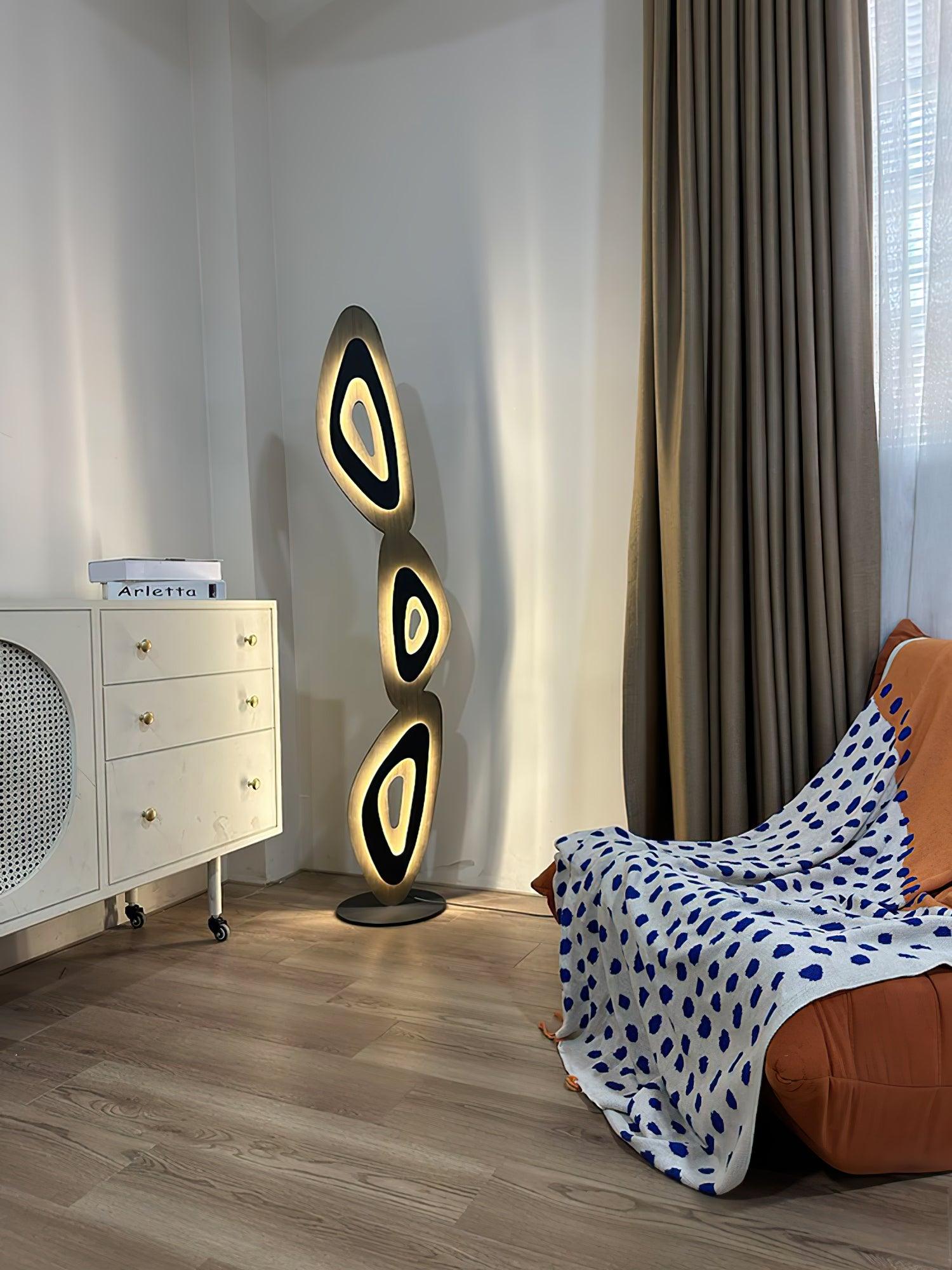 Nevis Floor Lamp - Blowlighting