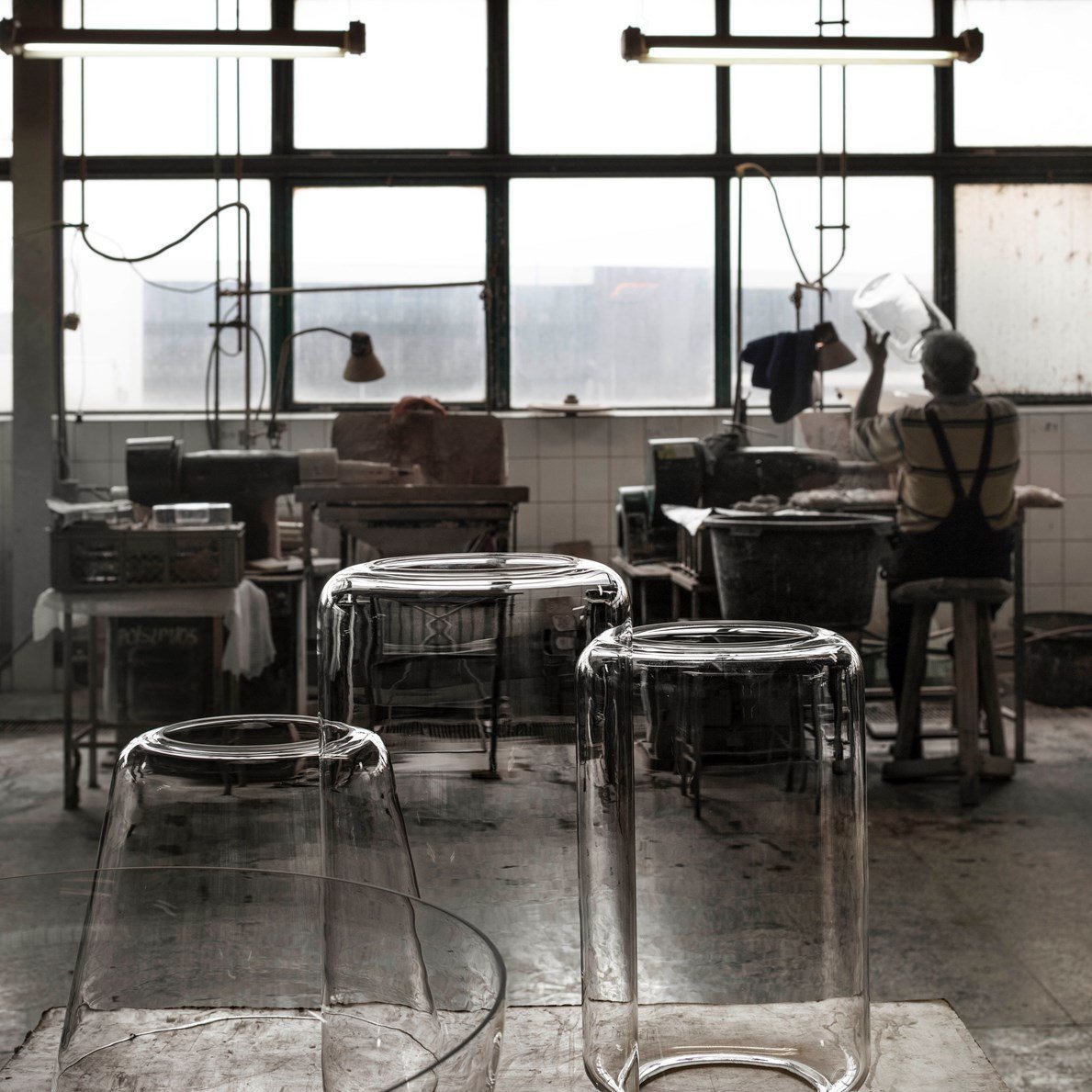 Cylindrical LED Pendant Light - Blowlighting