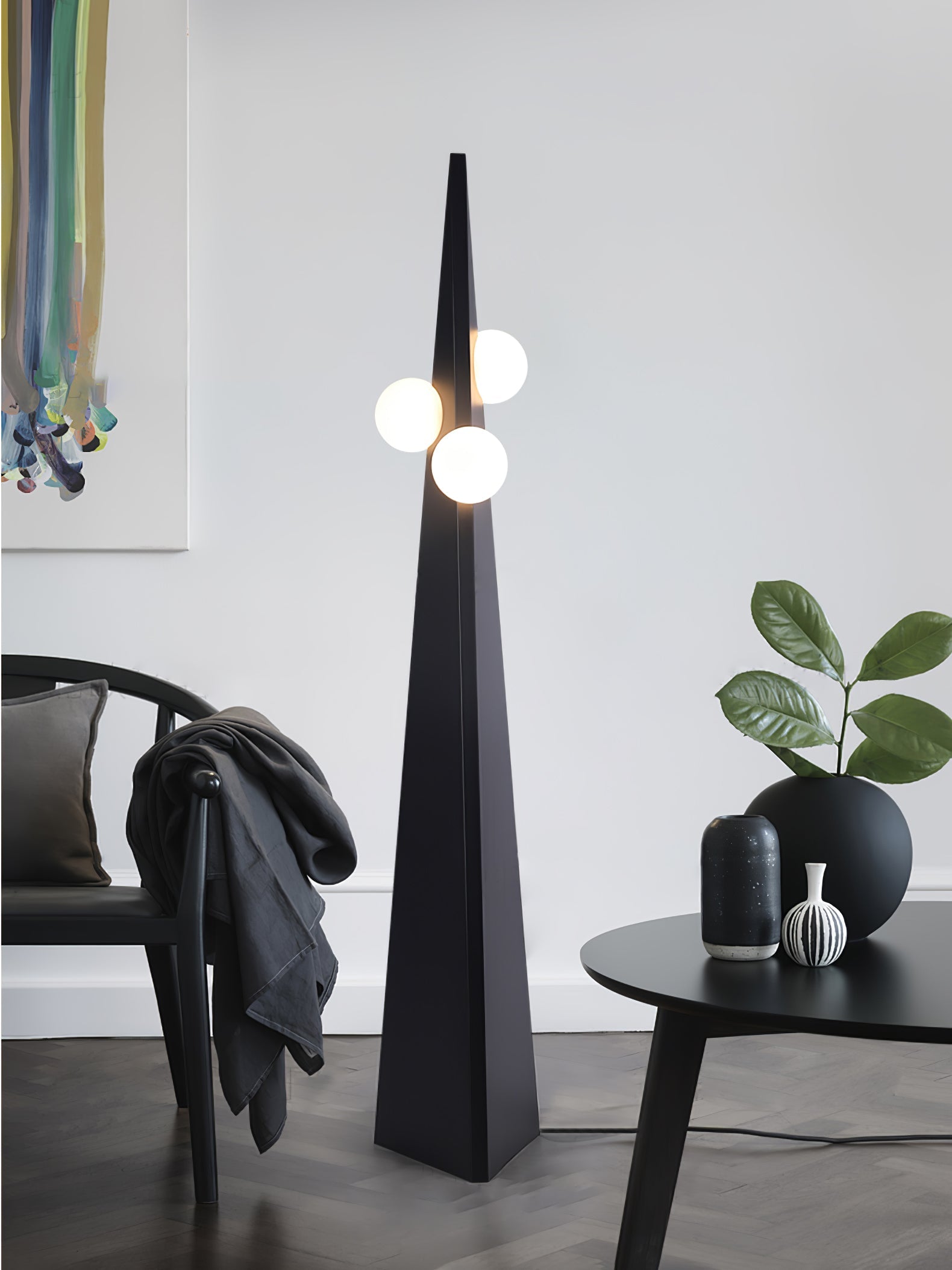 Lymarora Sculptural Metal Floor Lamp - Blowlighting