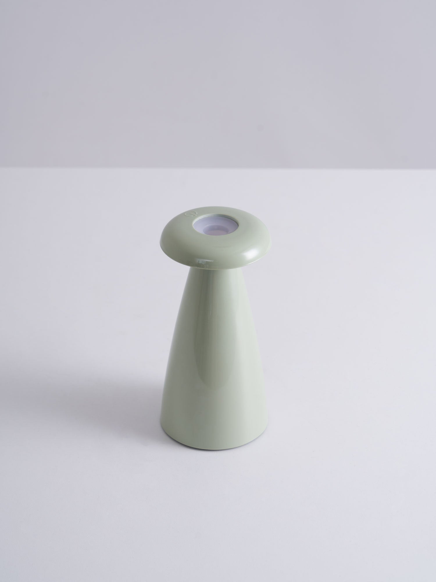 Noko Mushroom Rechargeable Table Lamp - Blowlighting