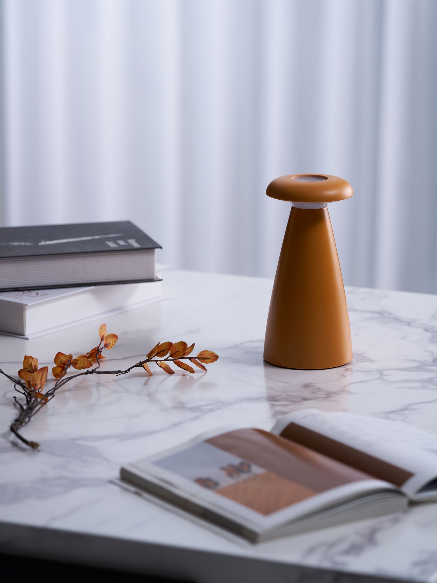 Noko Mushroom Rechargeable Table Lamp - Blowlighting