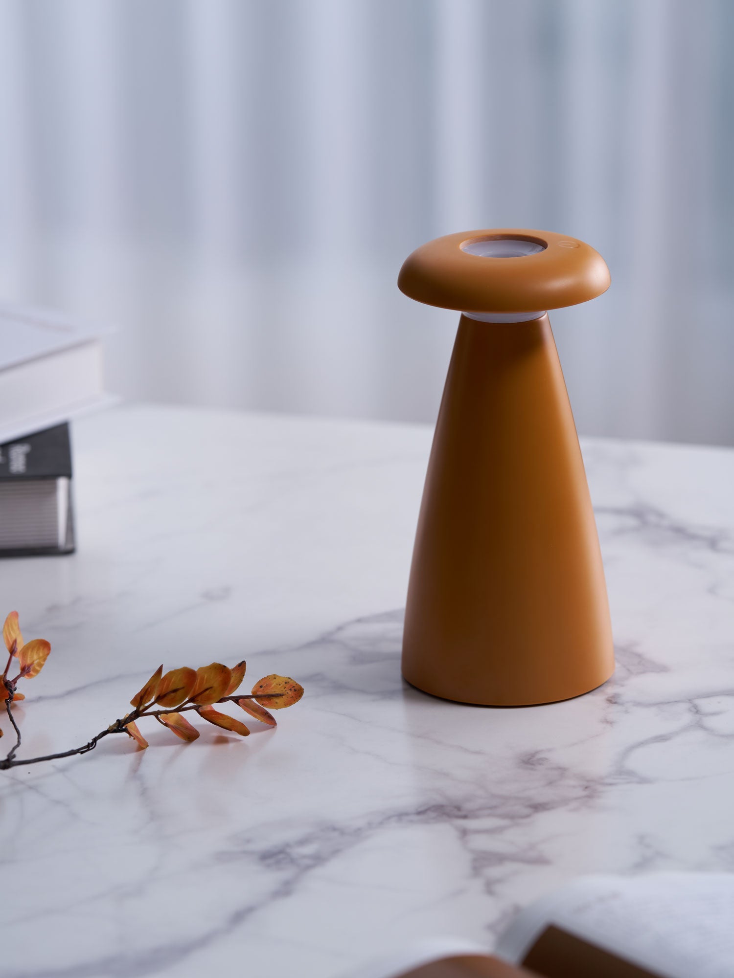 Noko Mushroom Rechargeable Table Lamp - Blowlighting