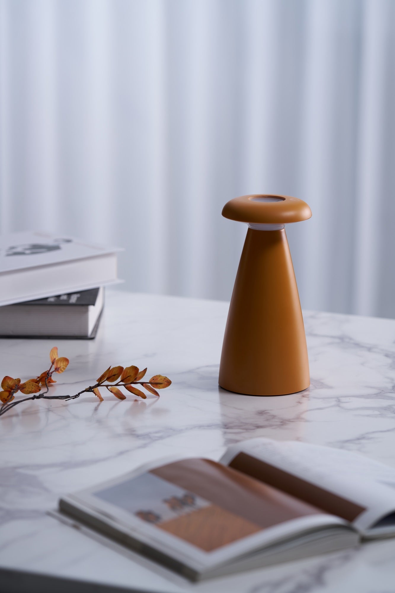 Noko Mushroom Rechargeable Table Lamp - Blowlighting