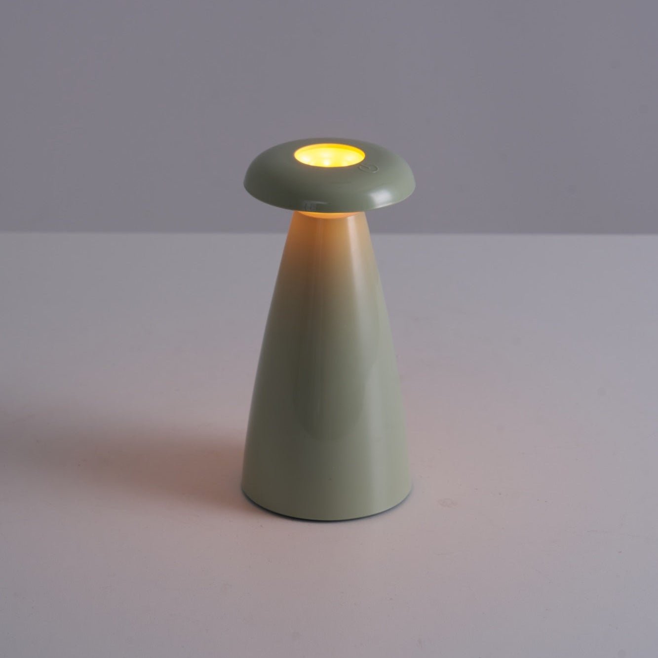 Noko Mushroom Rechargeable Table Lamp - Blowlighting
