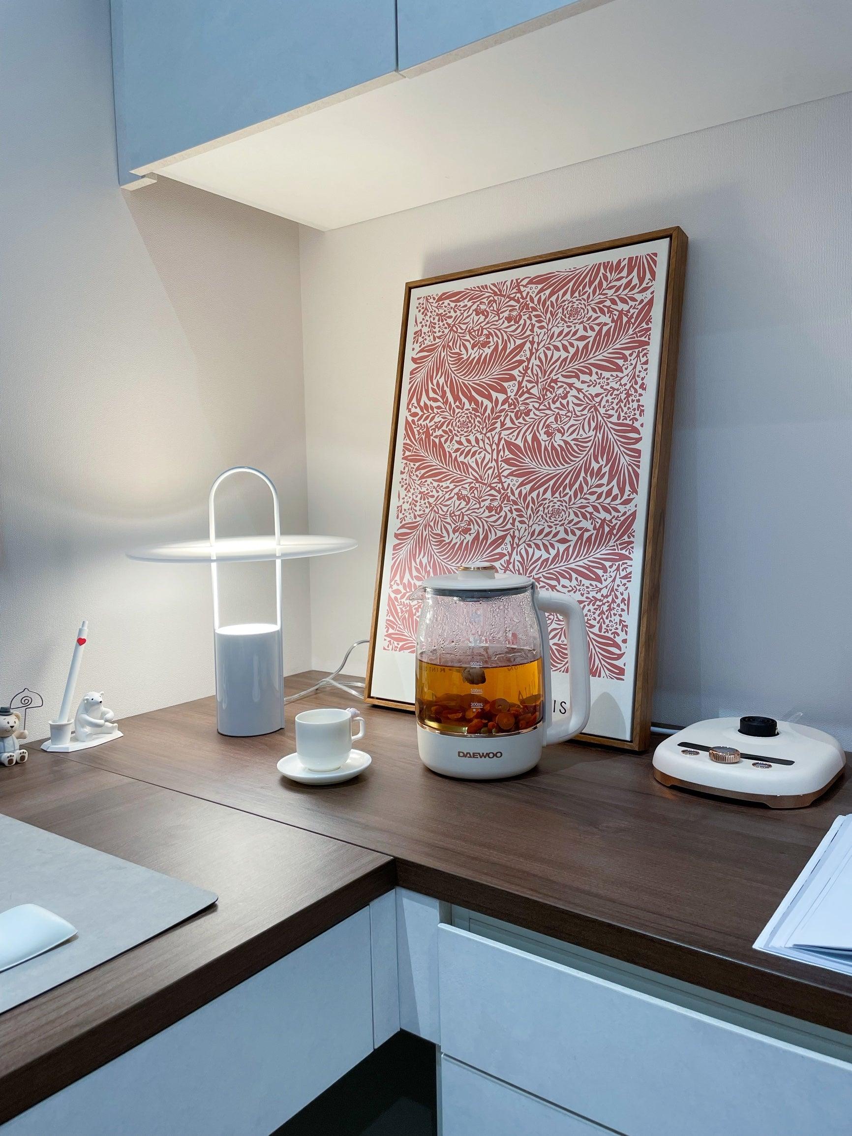 Nomade Table Lamp - Blowlighting