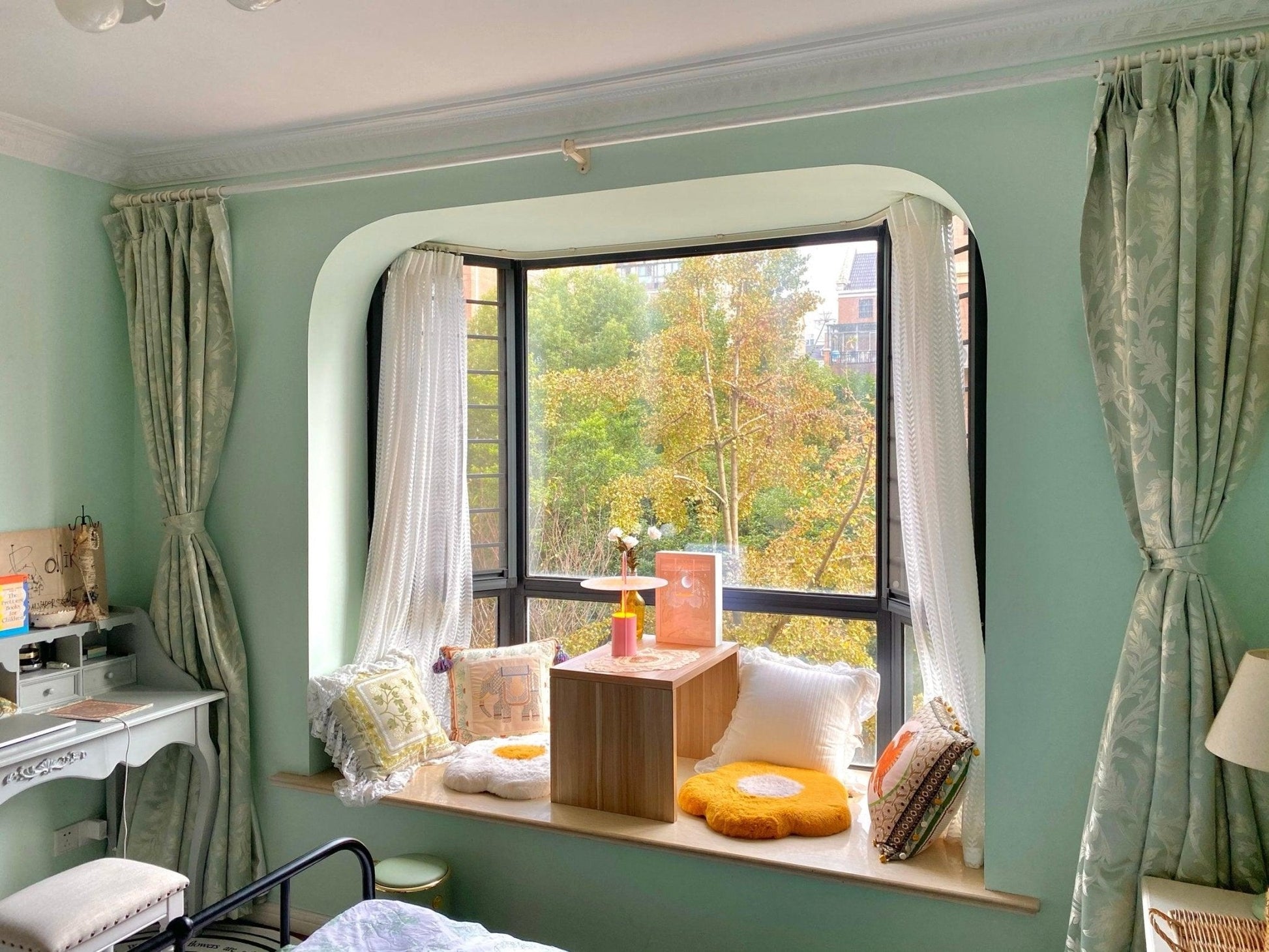 Nomade Table Lamp - Blowlighting