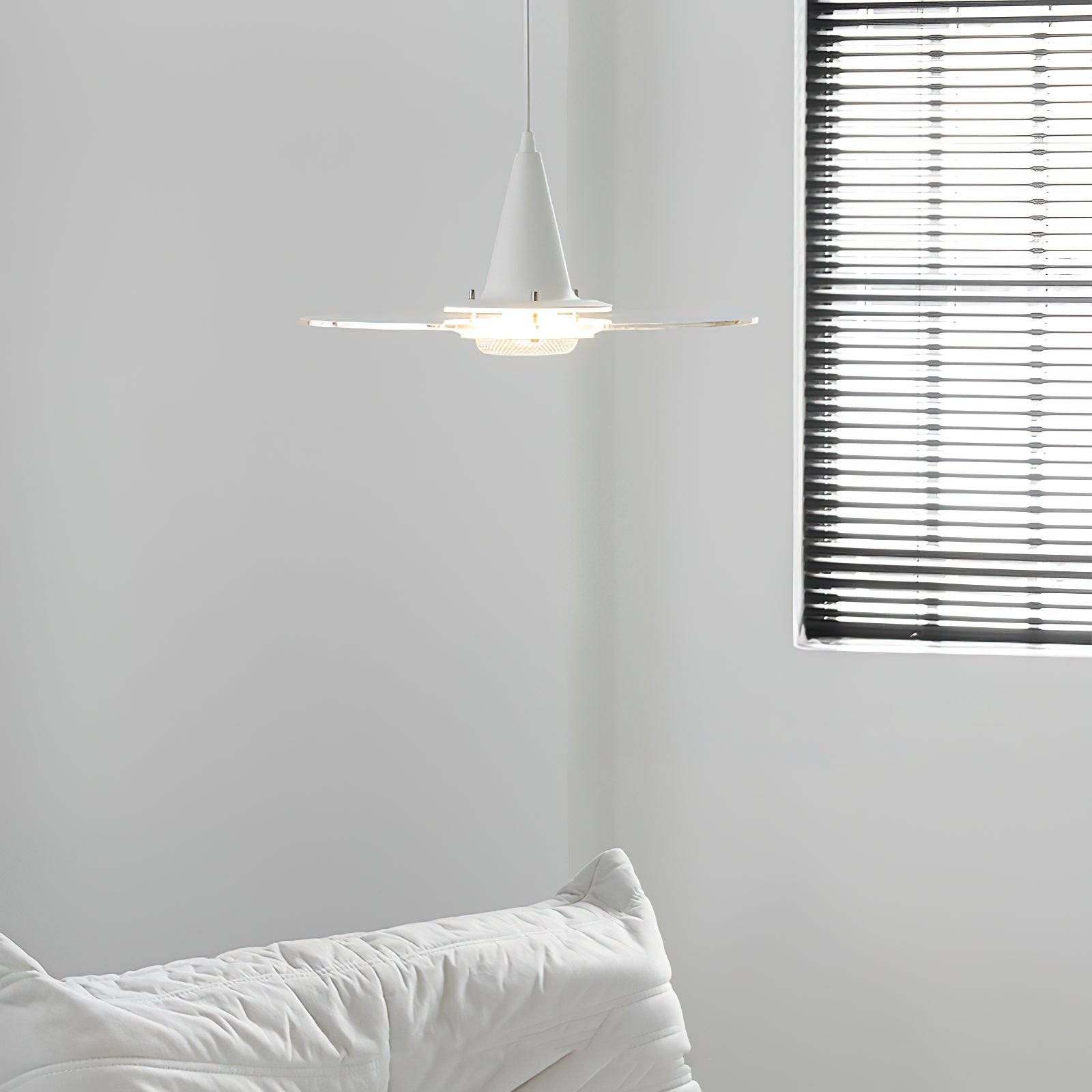 Nova Disc Pendant Light - Blowlighting