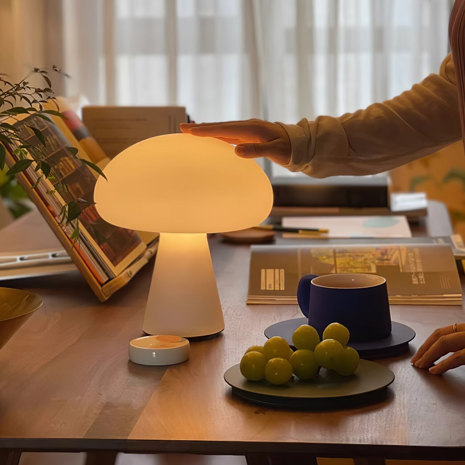 Obello Portable Rechargeable Table Light - Blowlighting