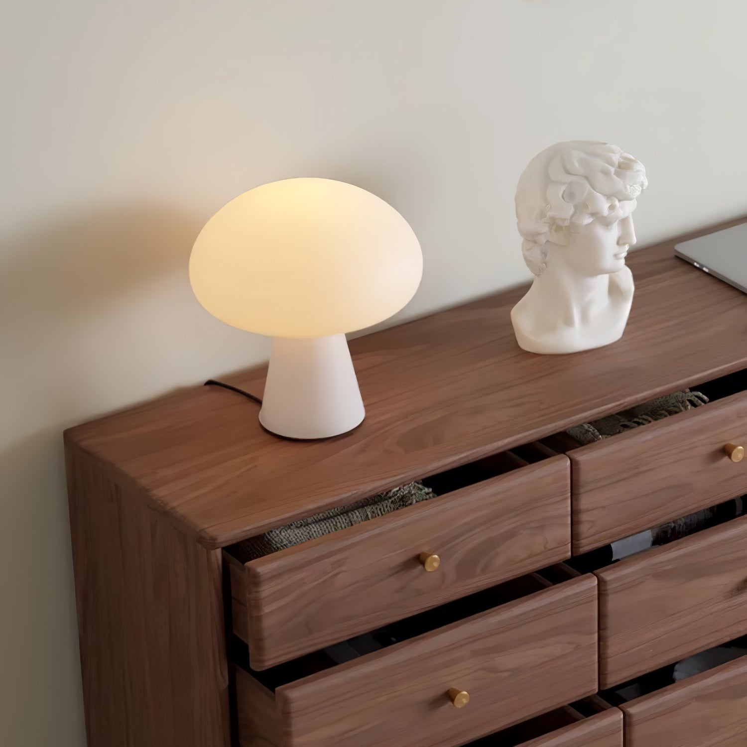 Obello Portable Rechargeable Table Light - Blowlighting