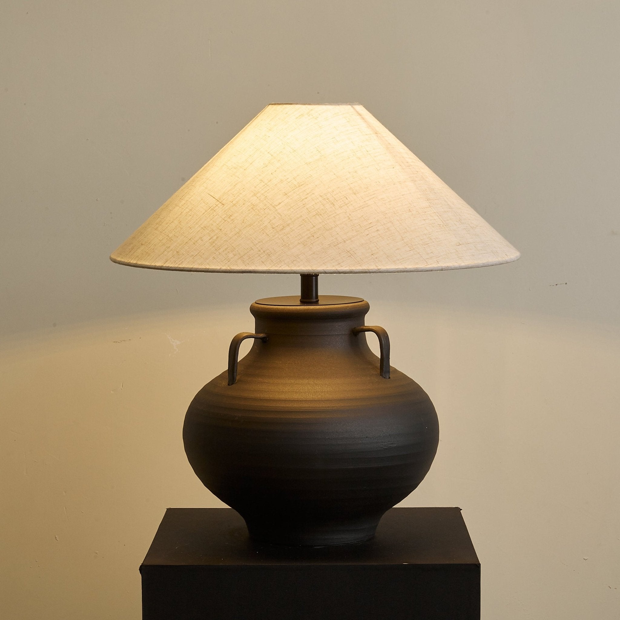 Obscura Table Lamp - Blowlighting