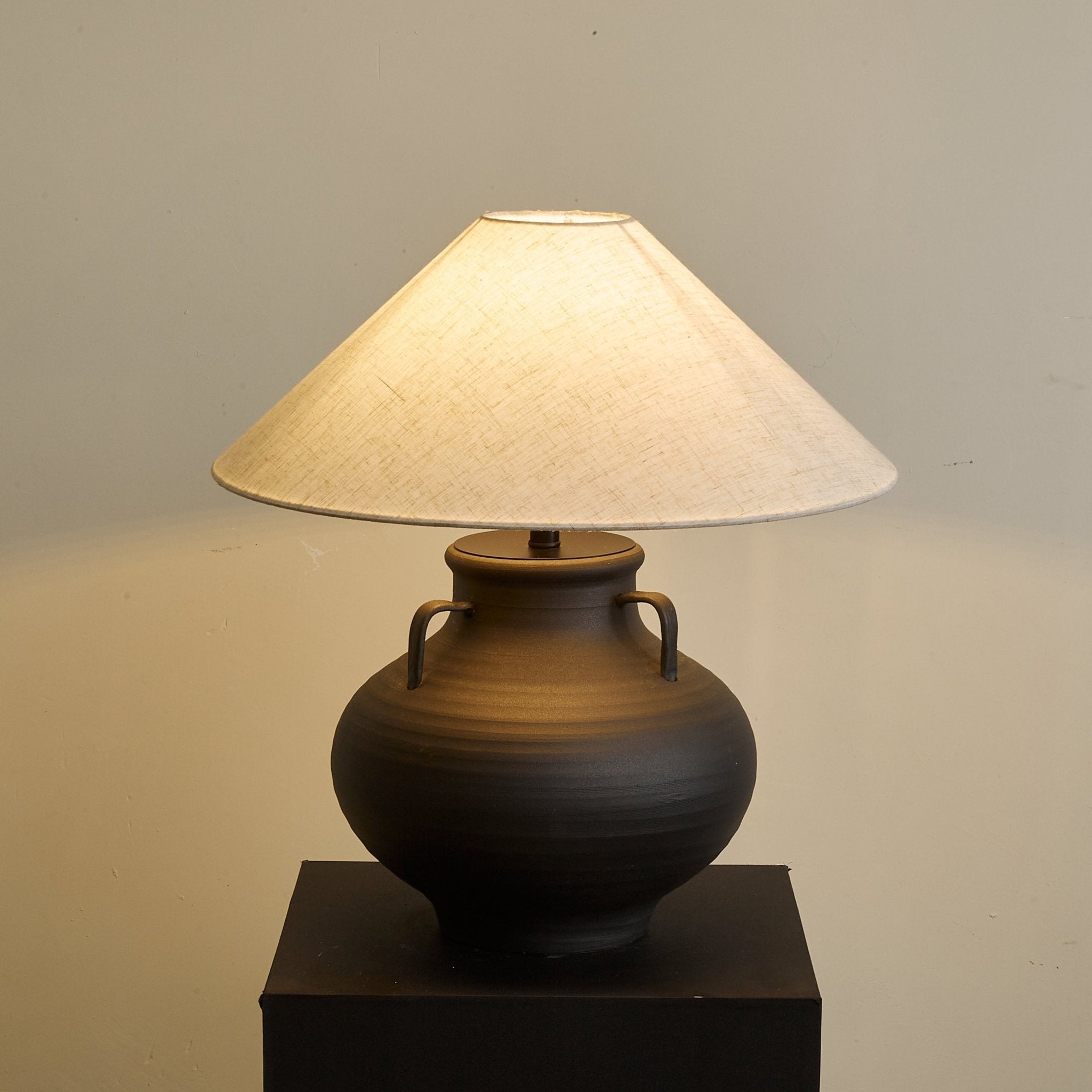 Obscura Table Lamp - Blowlighting
