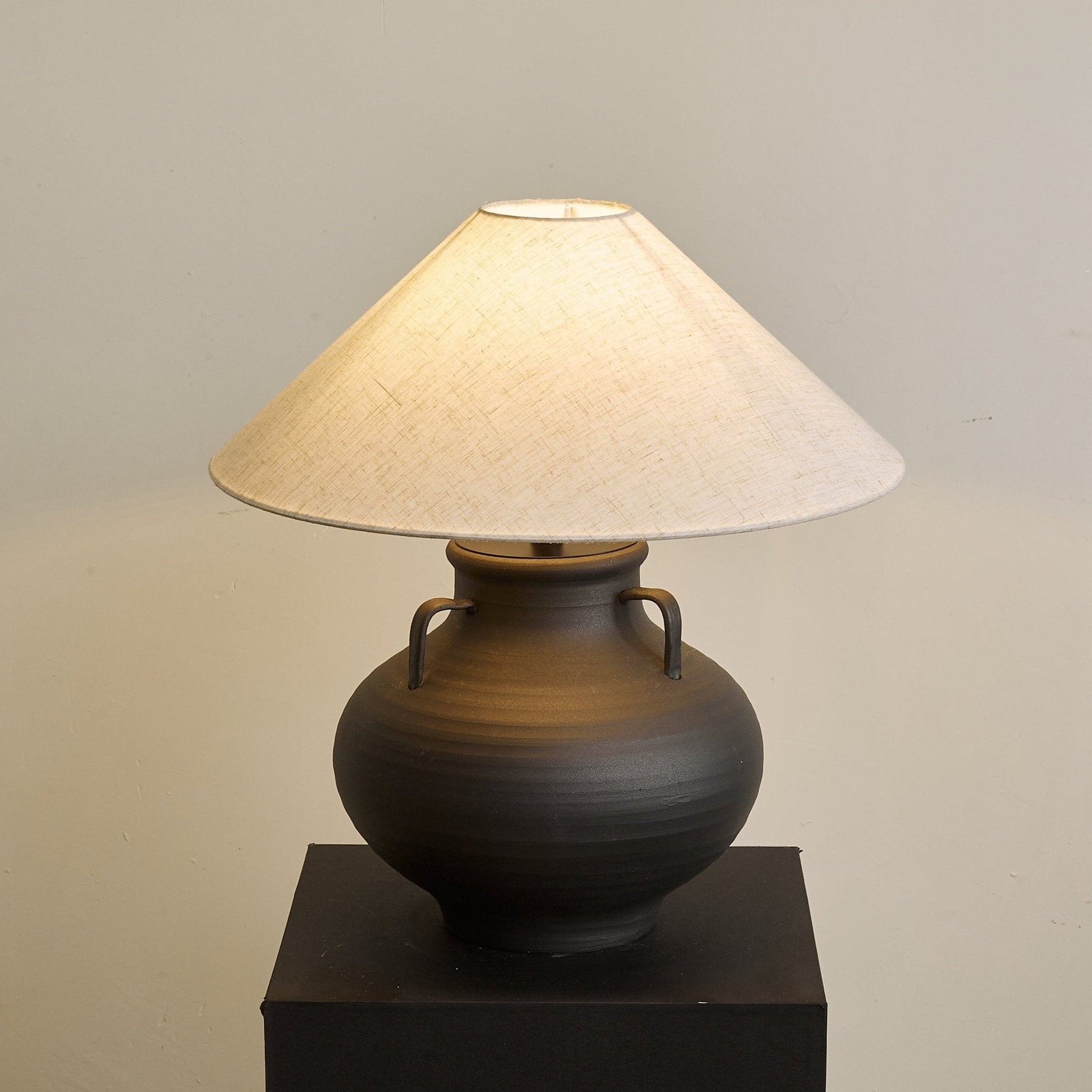 Obscura Table Lamp - Blowlighting
