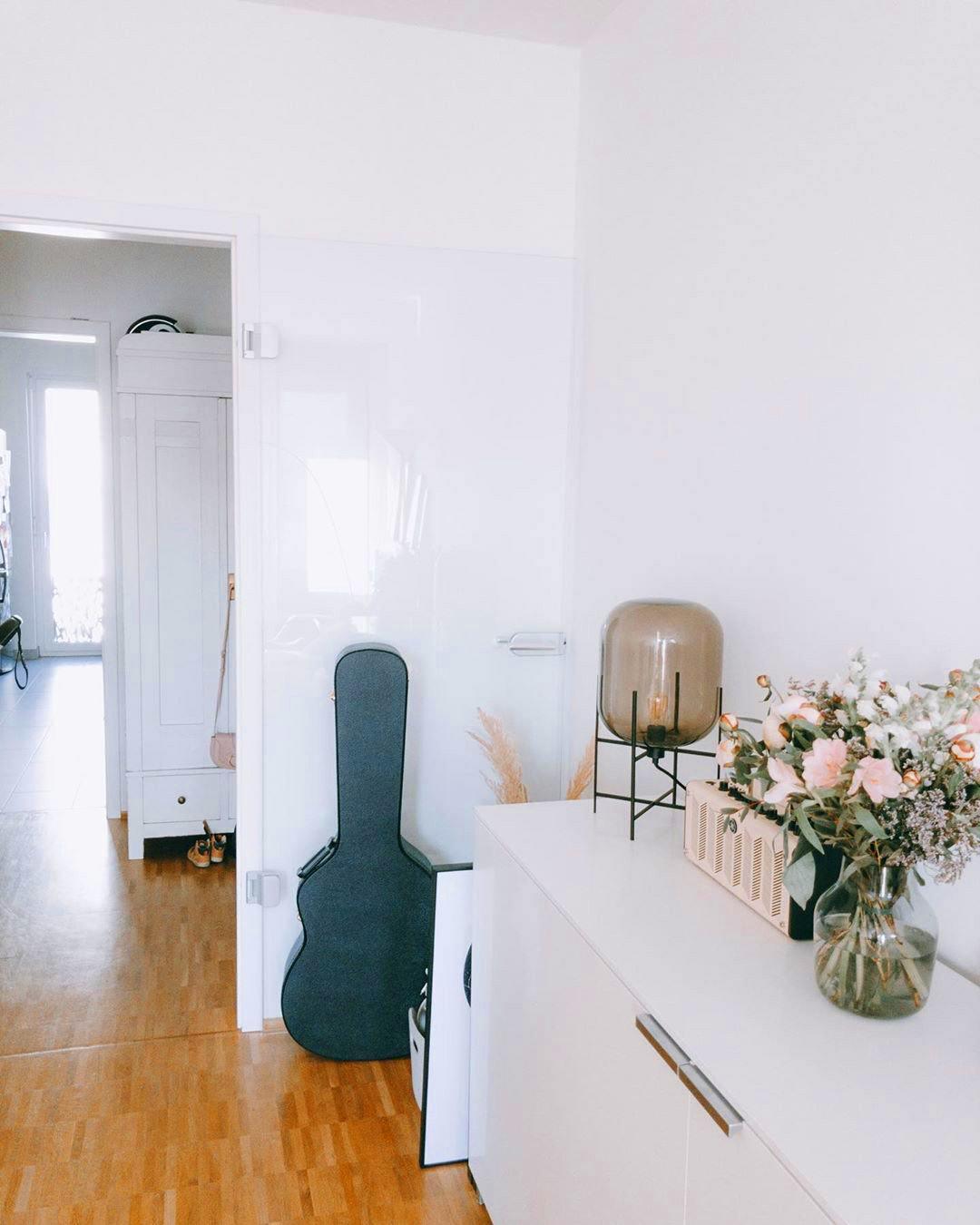 Oda Table Lamp - Blowlighting