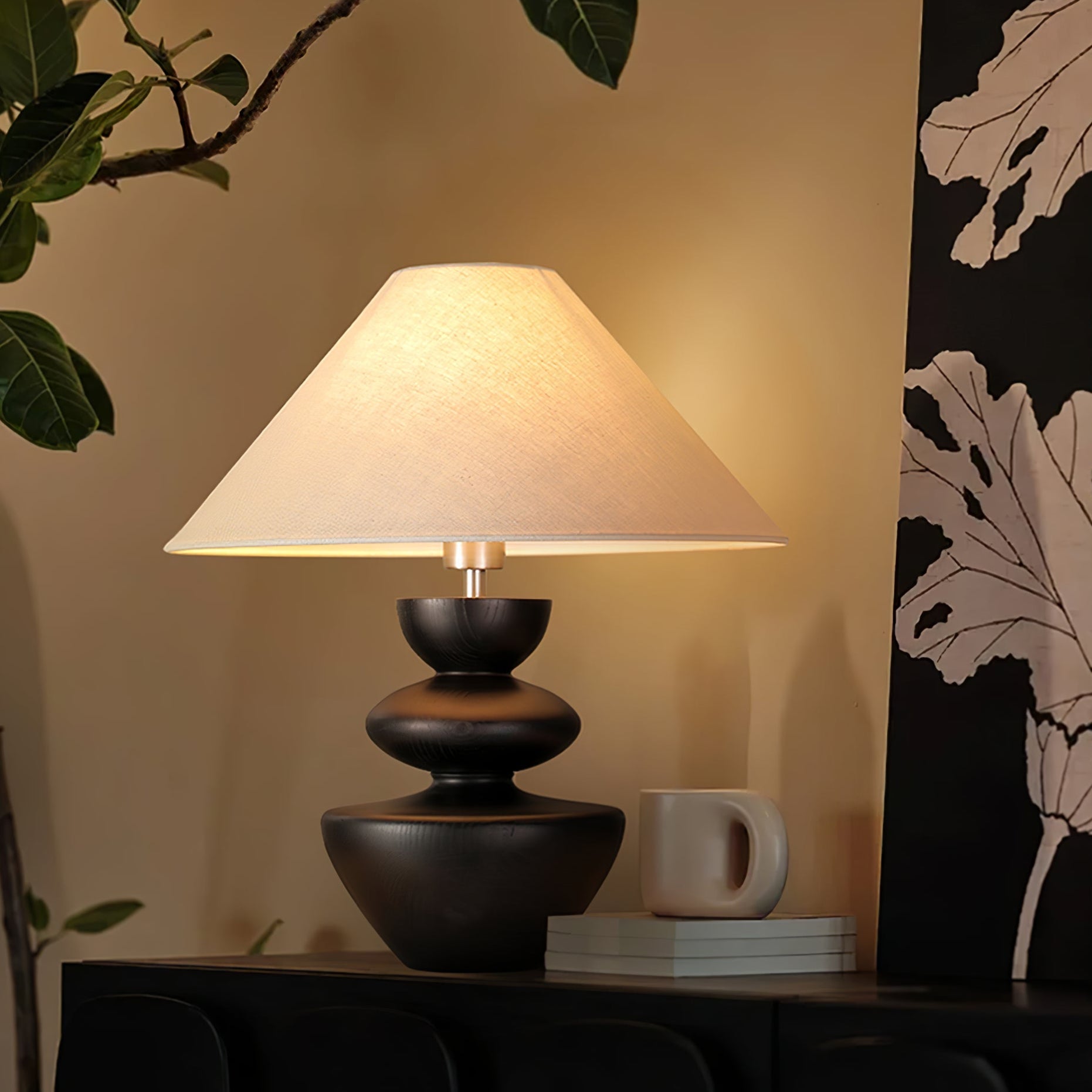 Ombra Totem Table Lamp - Blowlighting