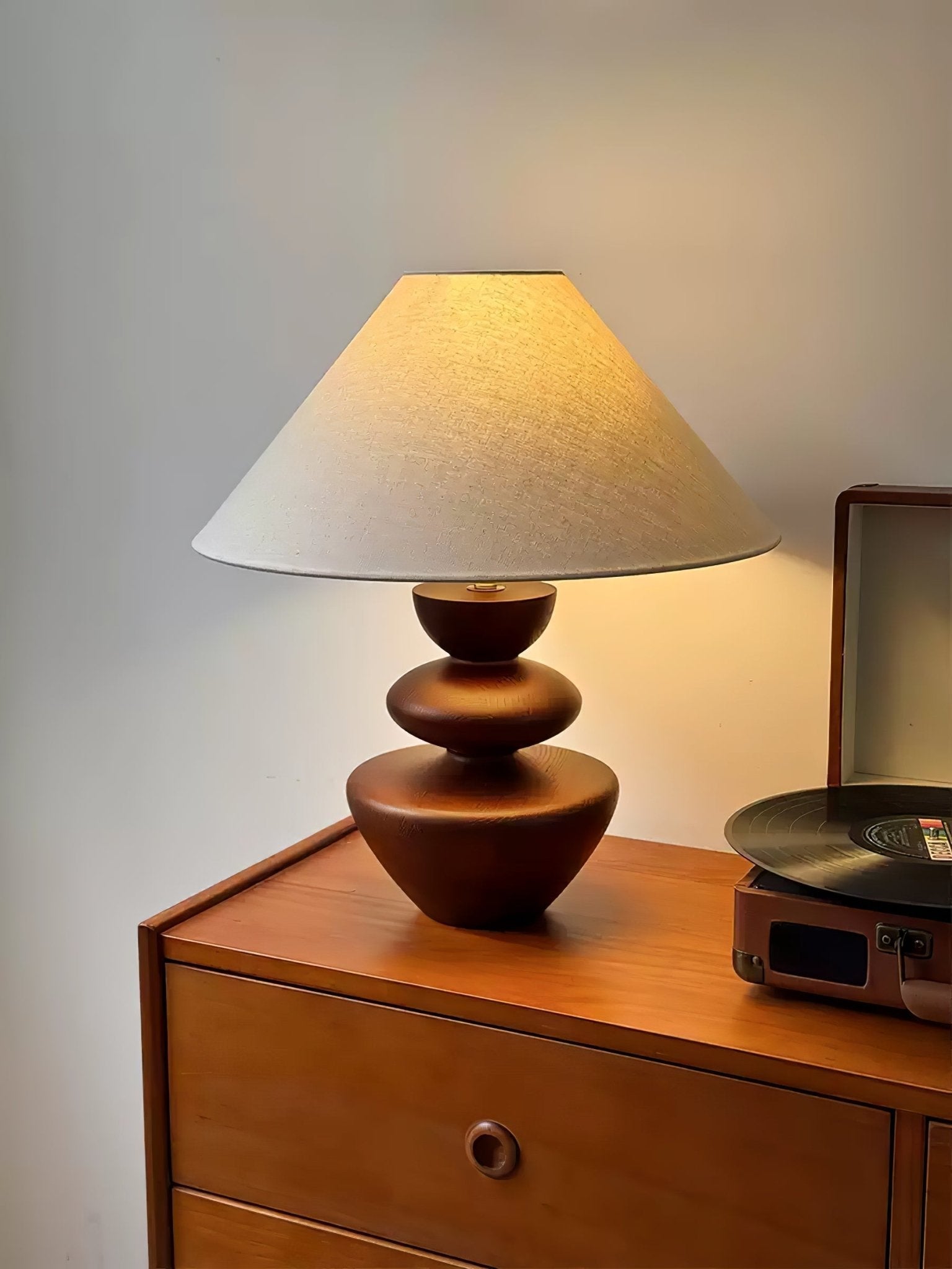 Ombra Totem Table Lamp - Blowlighting
