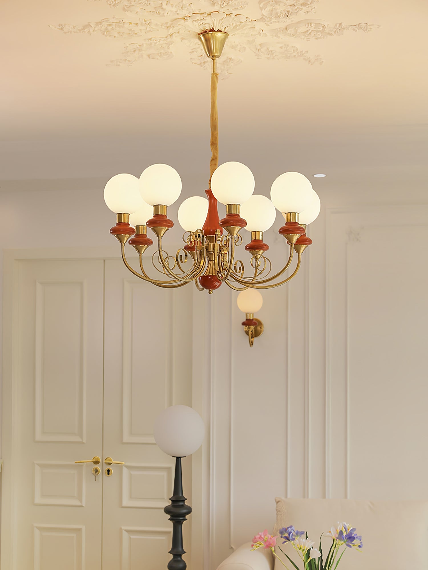 Onyx Chandelier - Blowlighting