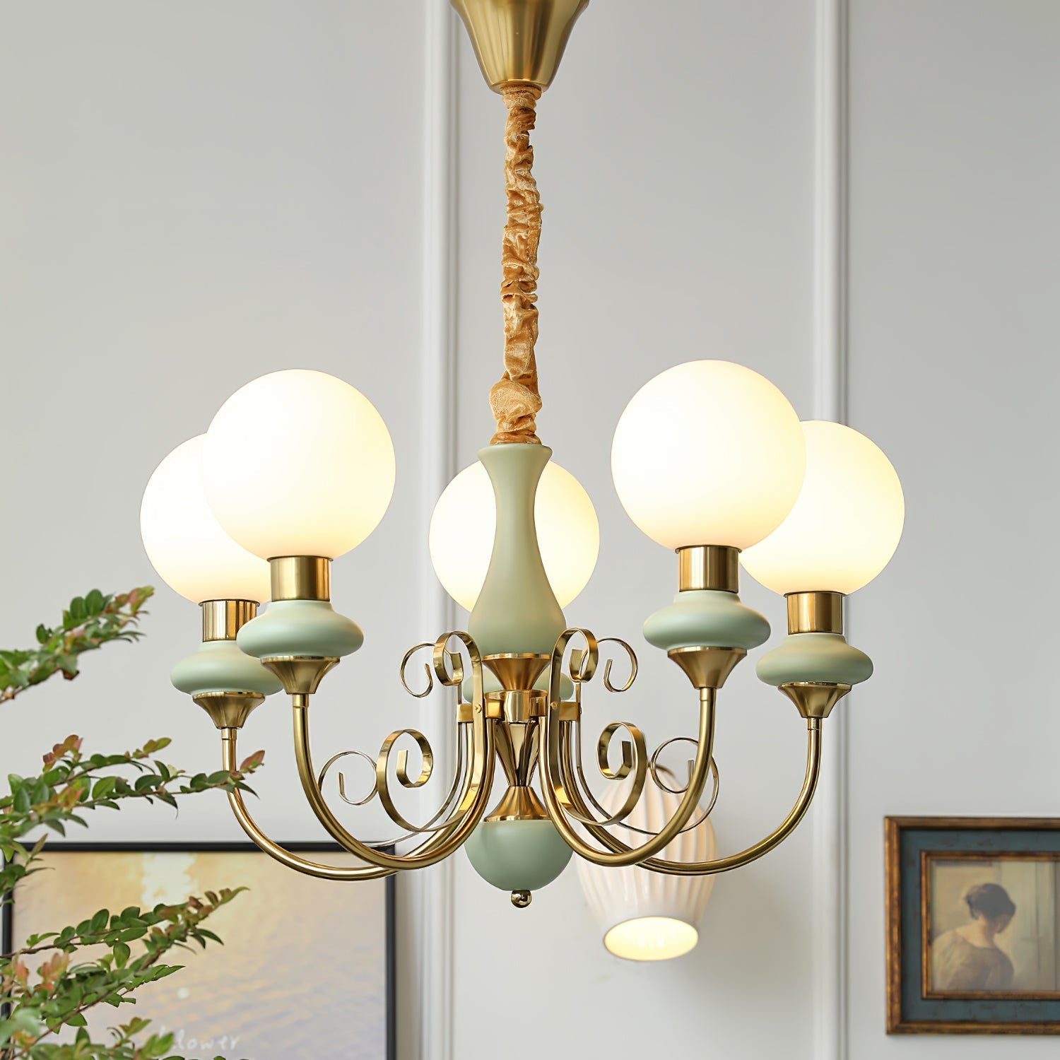 Onyx Chandelier - Blowlighting