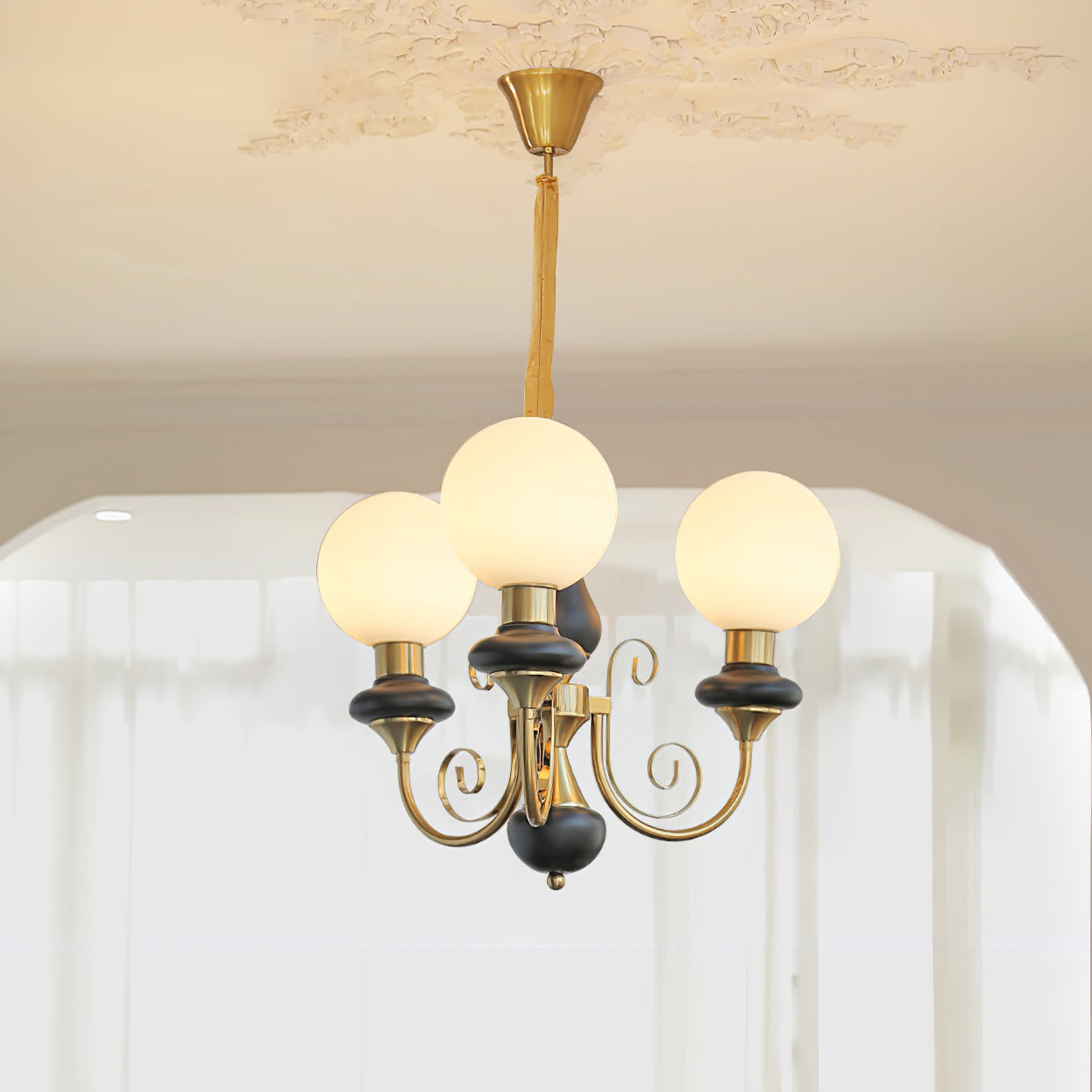 Onyx Chandelier - Blowlighting