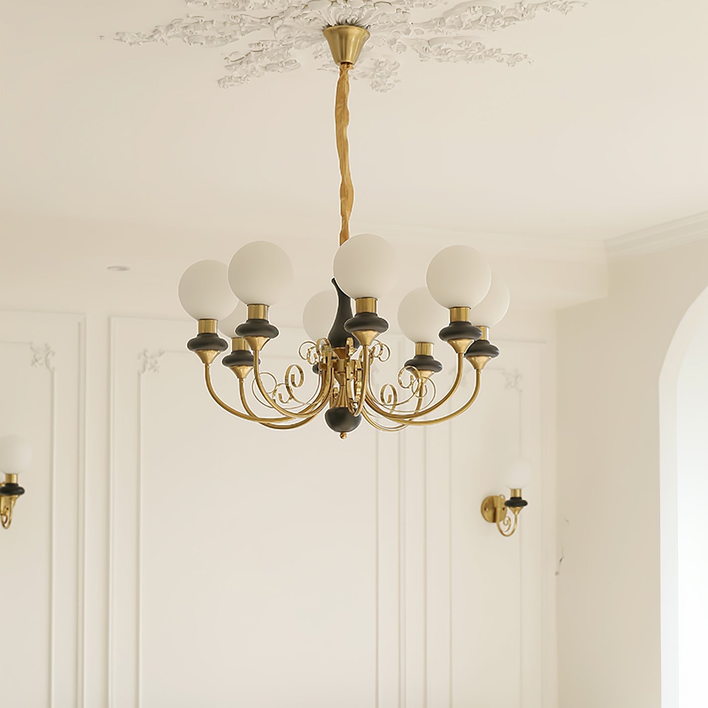 Onyx Chandelier - Blowlighting