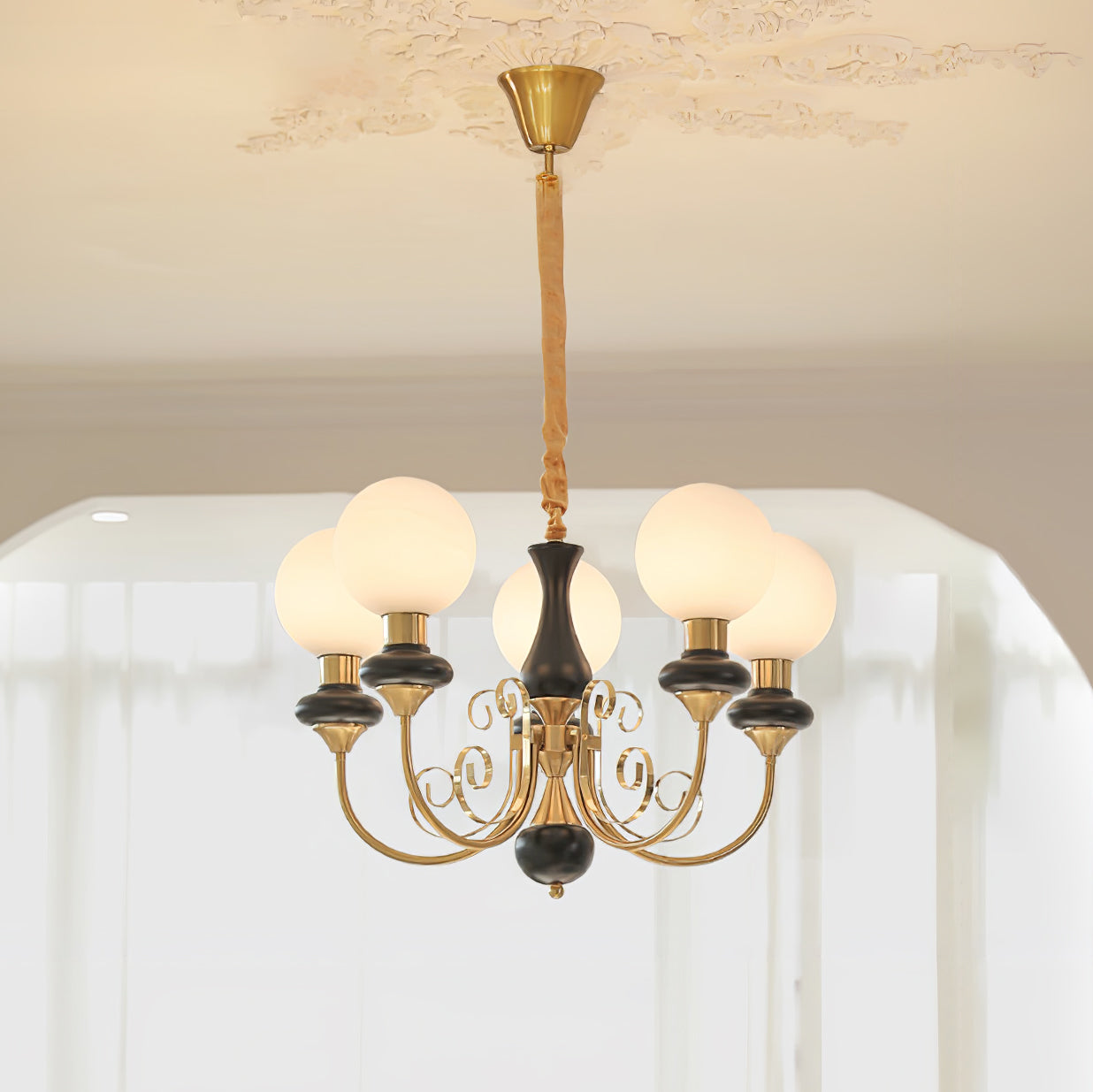 Onyx Chandelier - Blowlighting