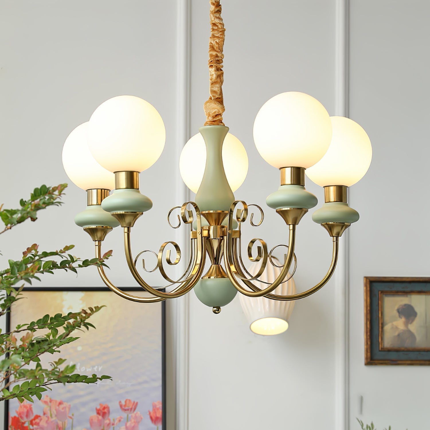 Onyx Chandelier - Blowlighting
