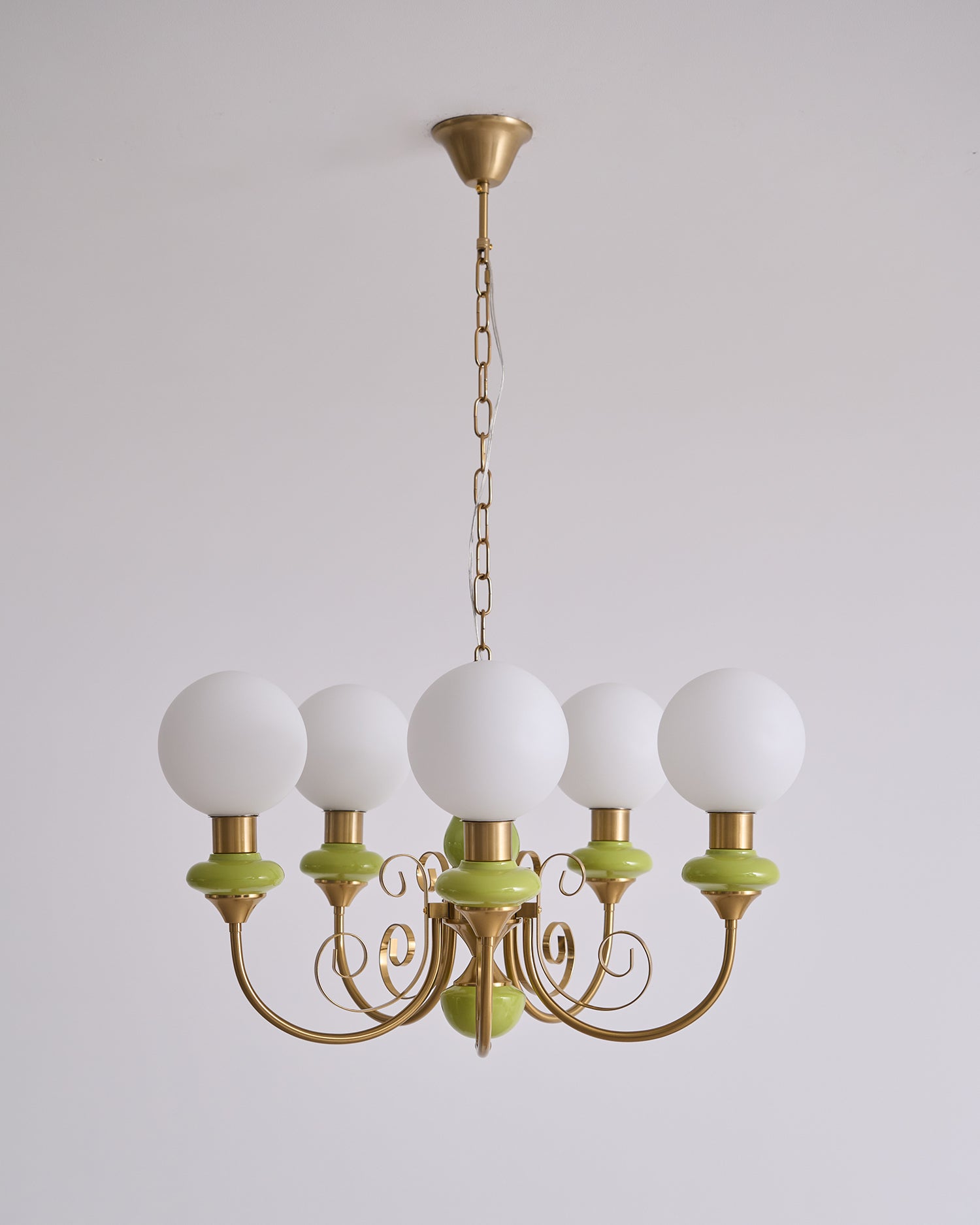 Onyx Chandelier - Blowlighting