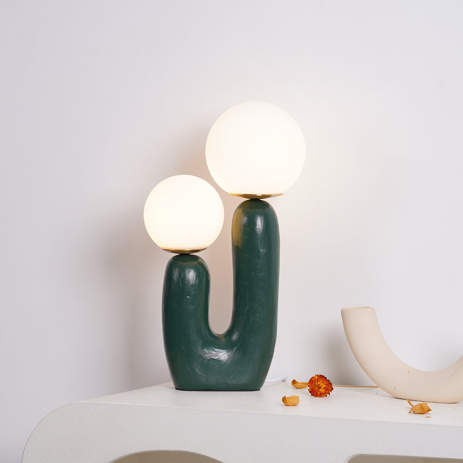 Oo Rough Table Lamp - Blowlighting