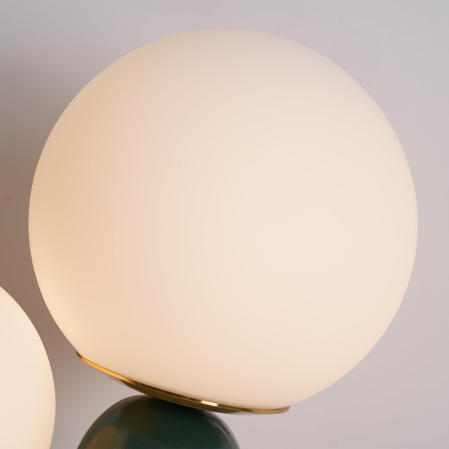 Oo Rough Table Lamp - Blowlighting