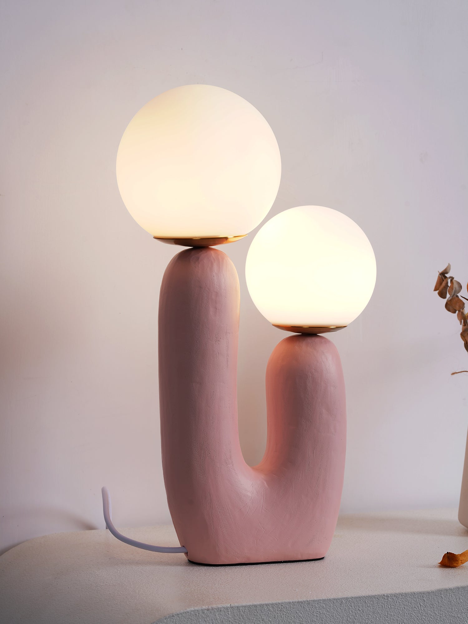 Oo Rough Table Lamp - Blowlighting