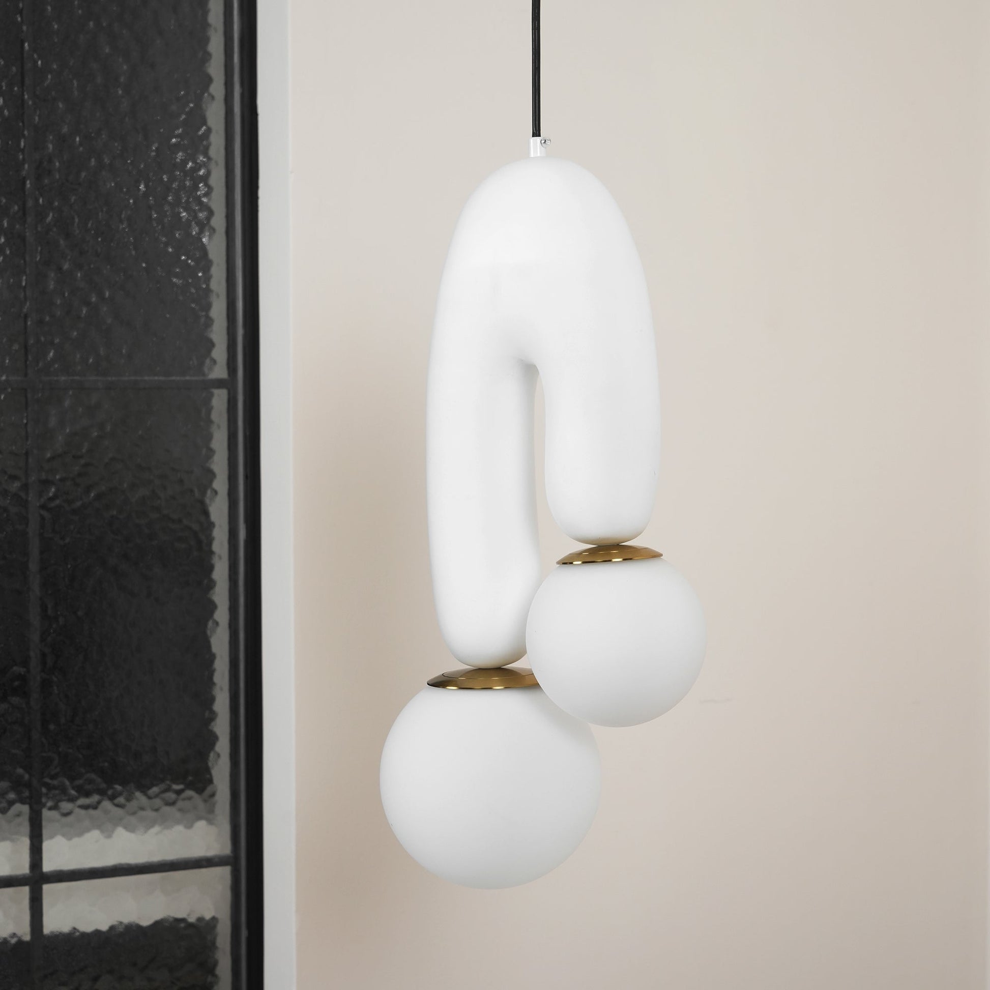 Oo Smooth Pendant Light - Blowlighting