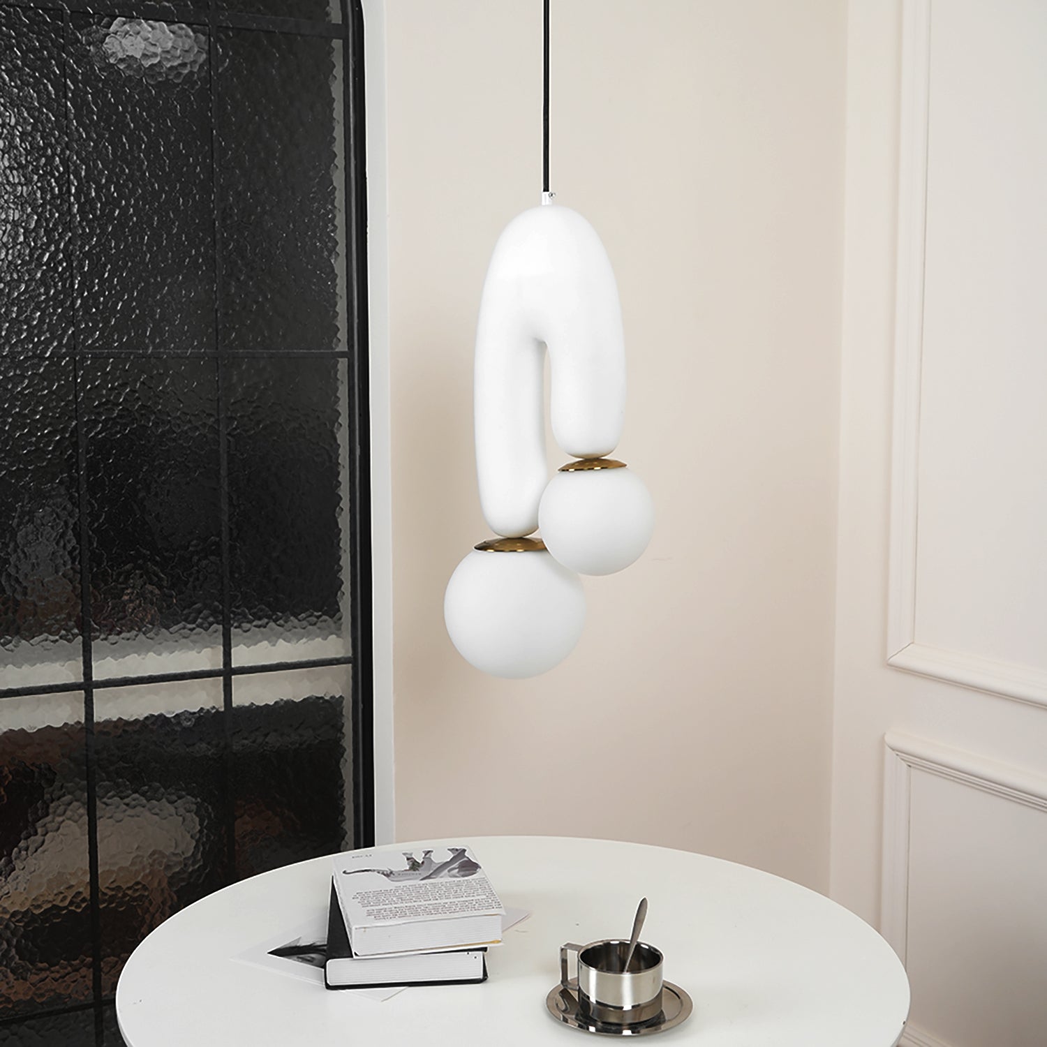 Oo Smooth Pendant Light - Blowlighting
