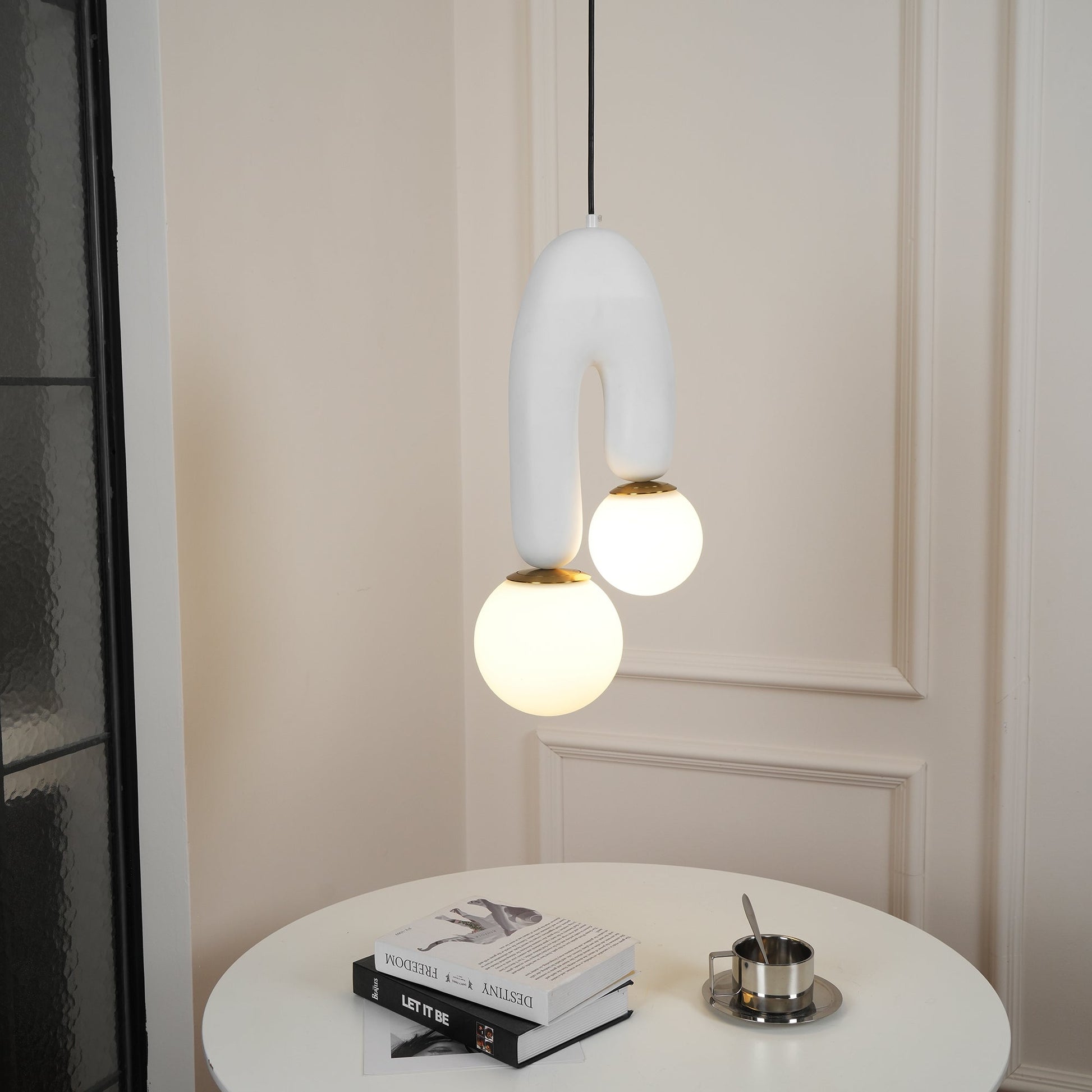 Oo Smooth Pendant Light - Blowlighting