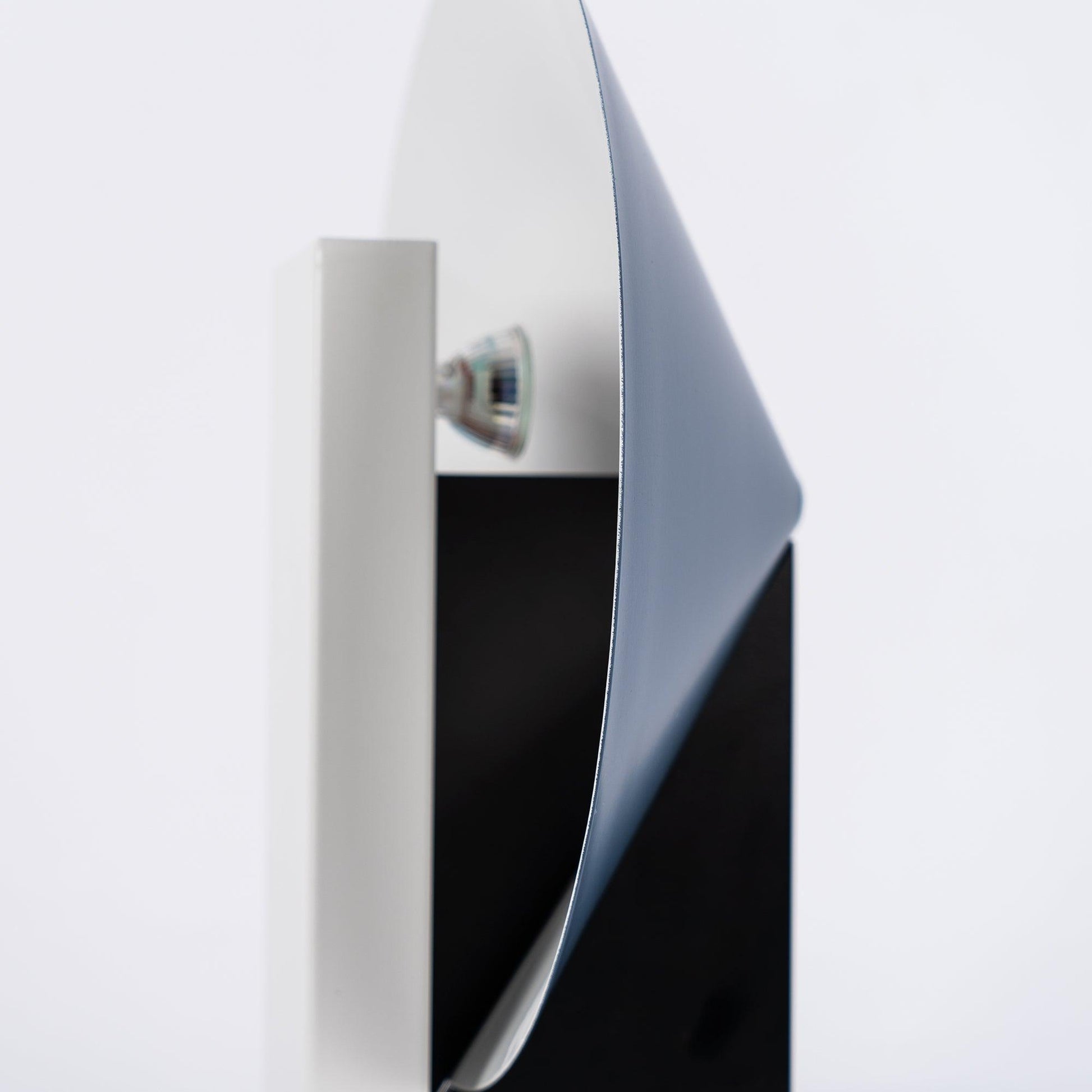 Orbe Table Lamp - Blowlighting