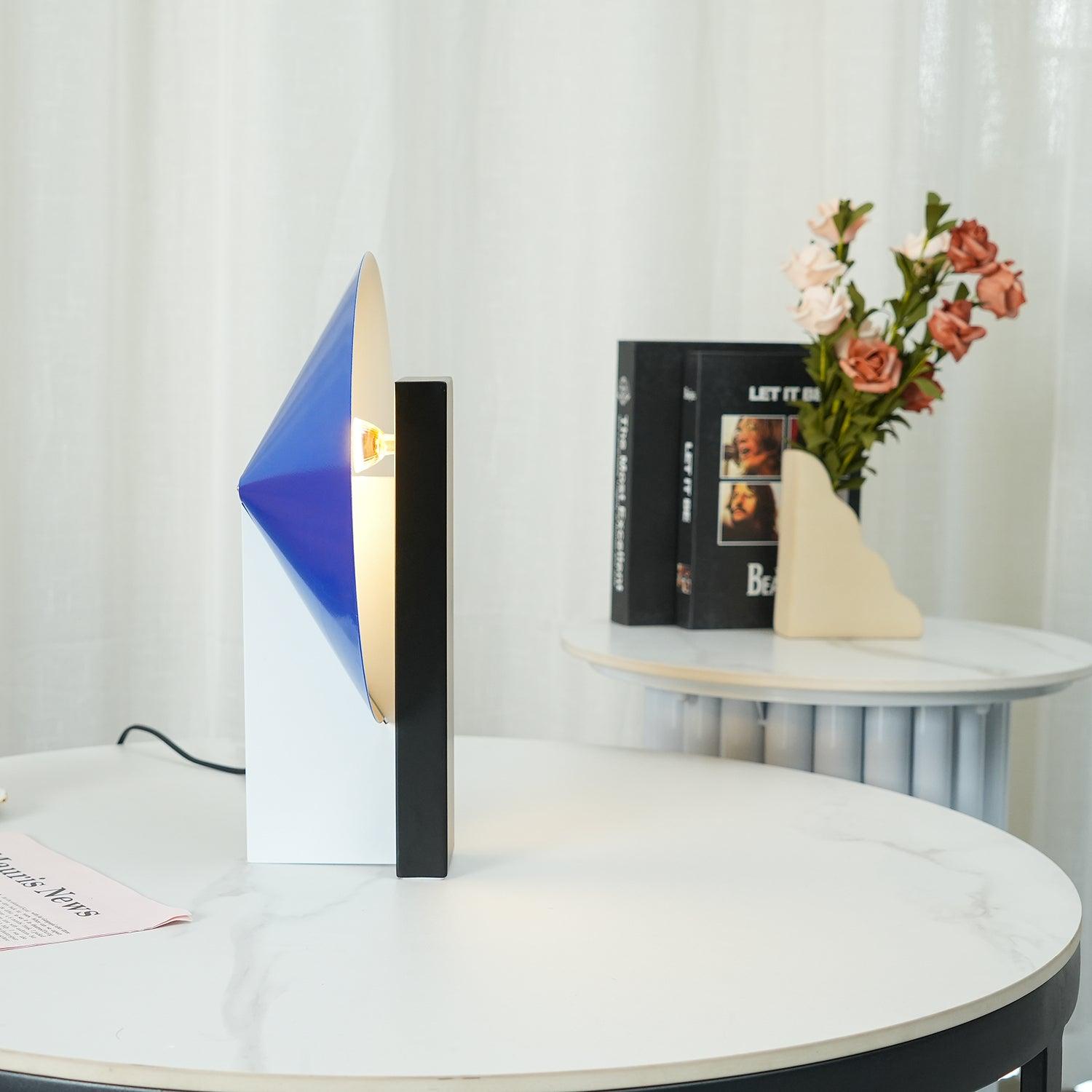 Orbe Table Lamp - Blowlighting