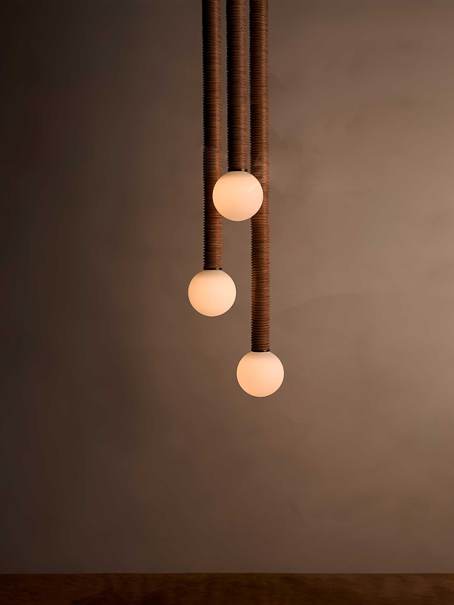 Lestro Pendant Light - Blowlighting