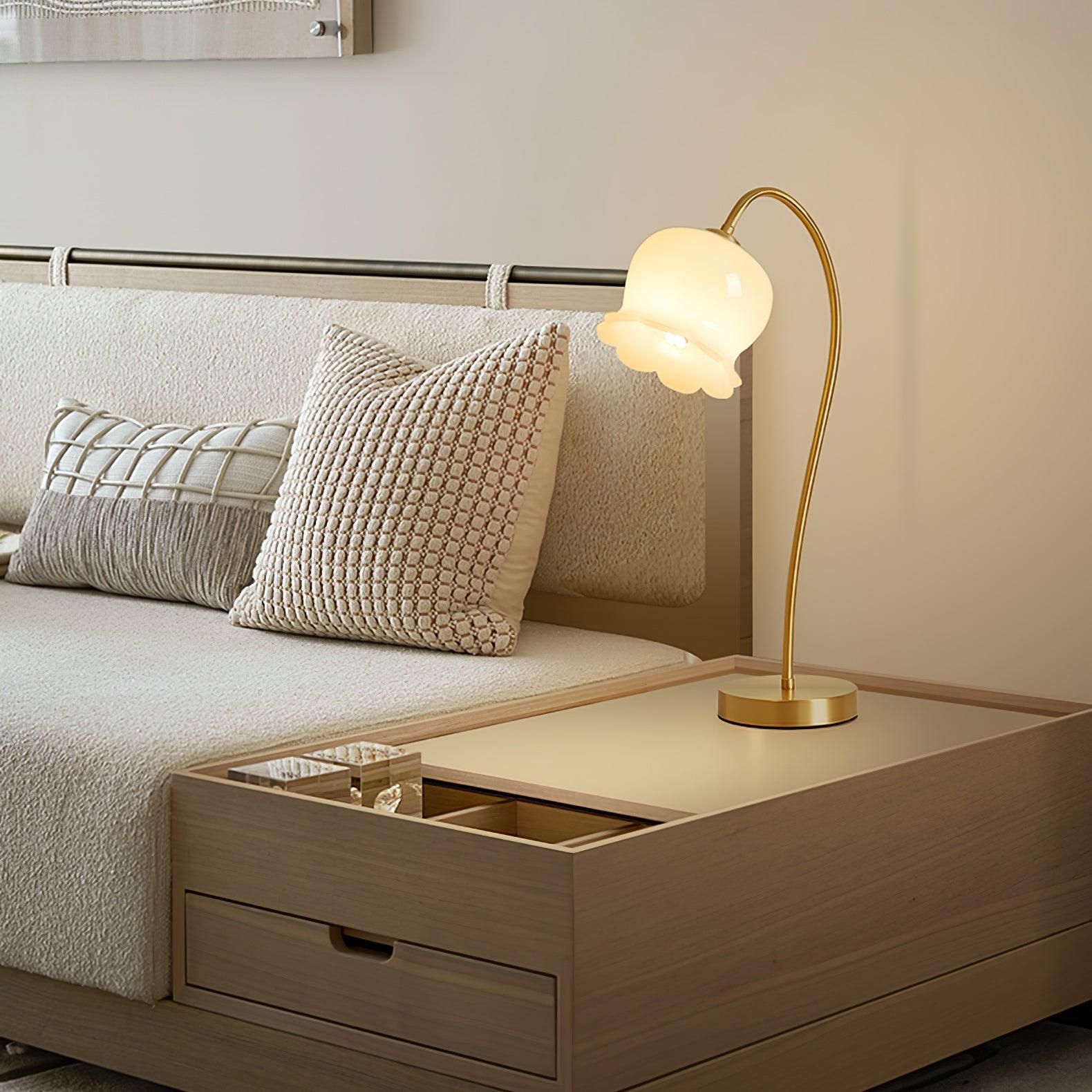 Orchids Table Lamp - Blowlighting