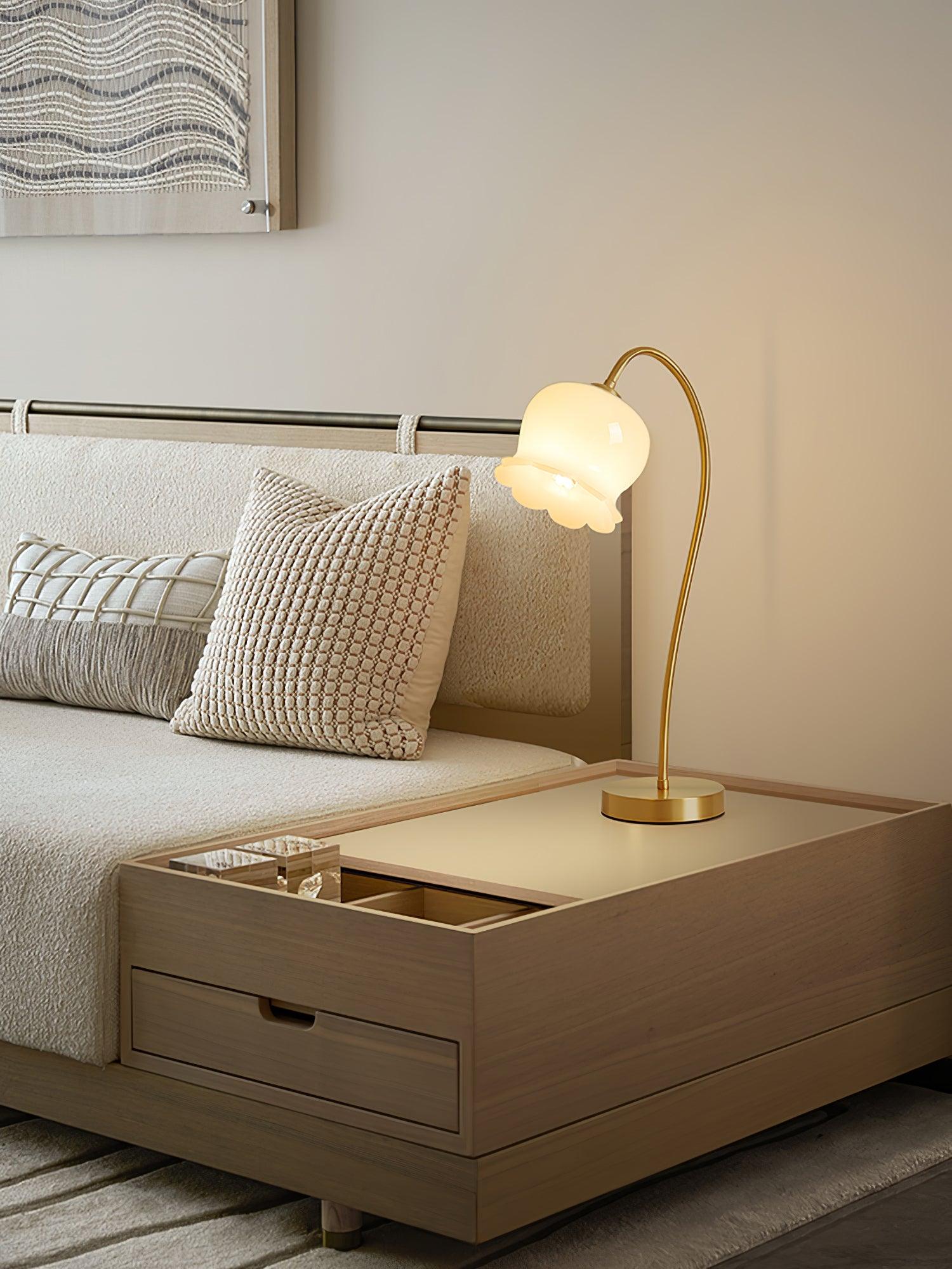 Orchids Table Lamp - Blowlighting