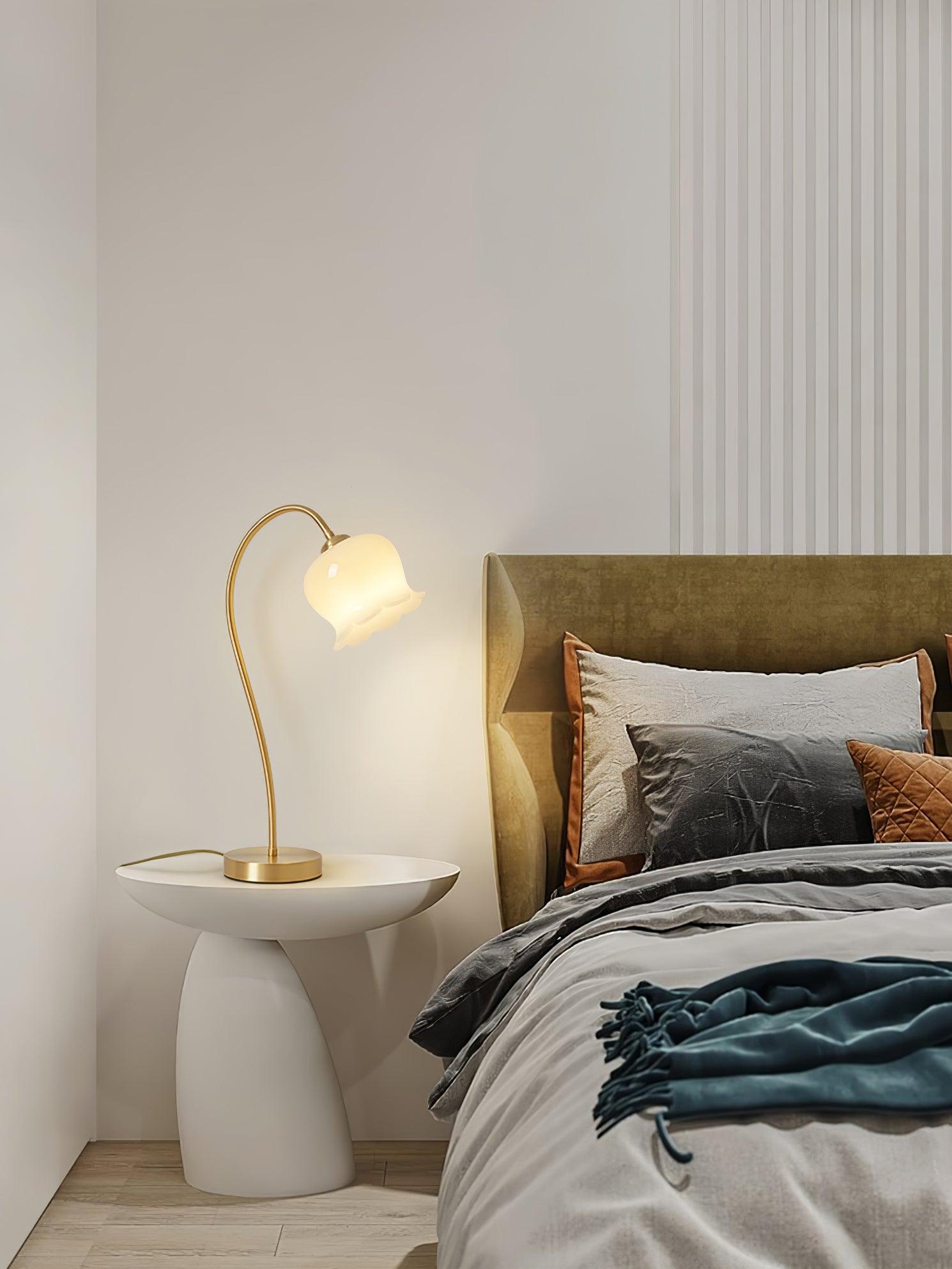 Orchids Table Lamp - Blowlighting