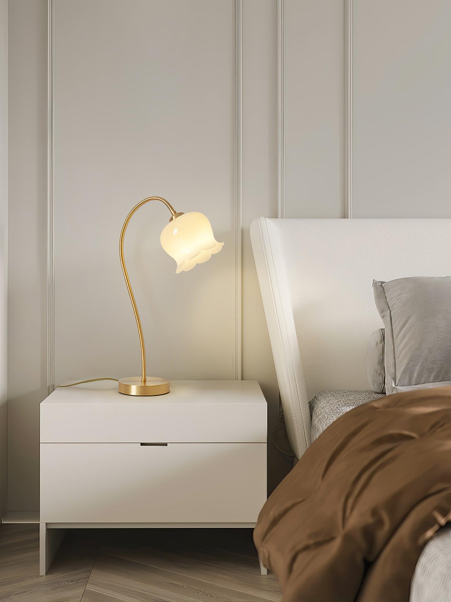 Orchids Table Lamp - Blowlighting