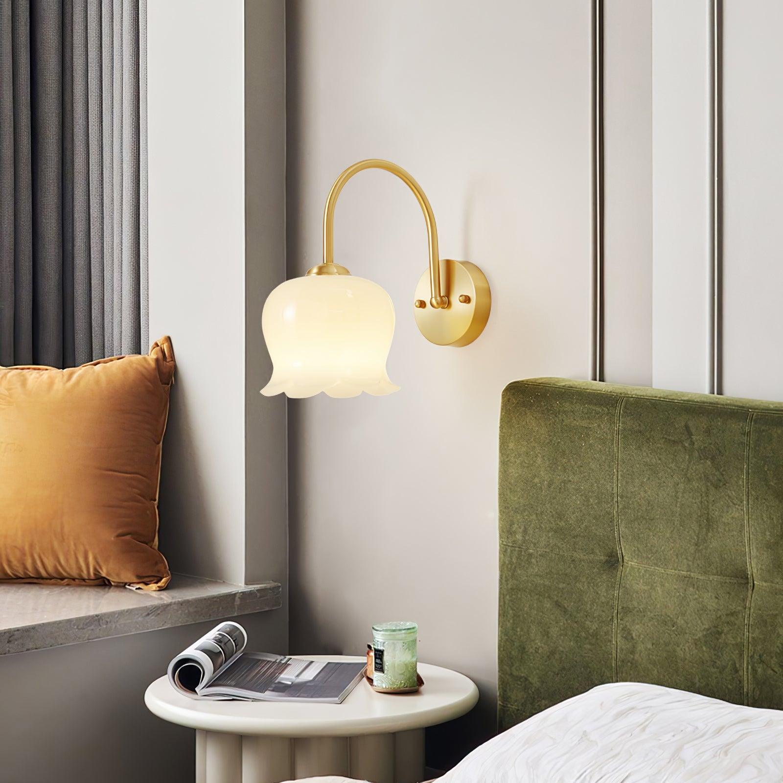 Orchids Wall Lamp - Blowlighting