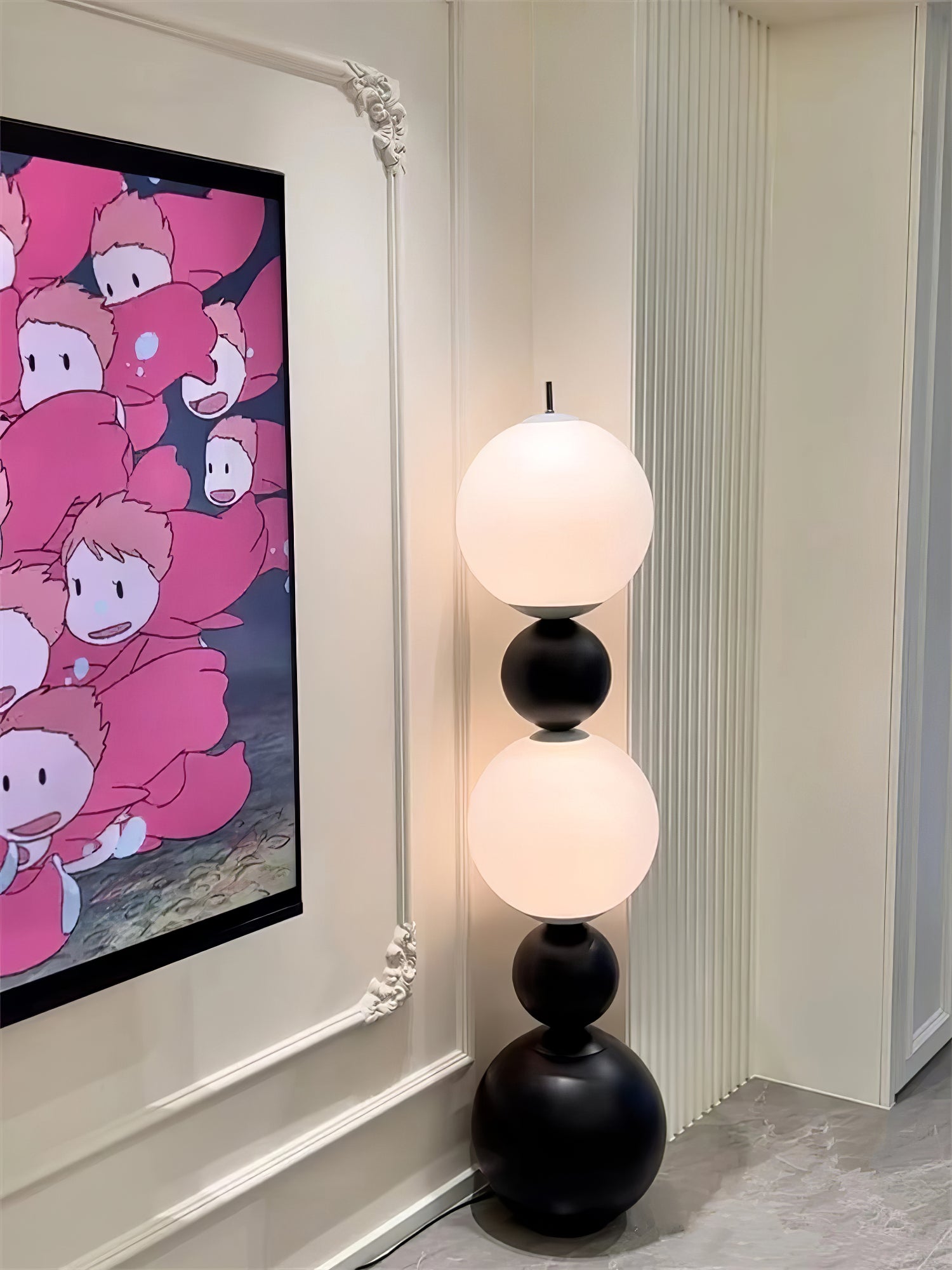 Ervynel Spherical Black Metal Floor Lamp - Blowlighting